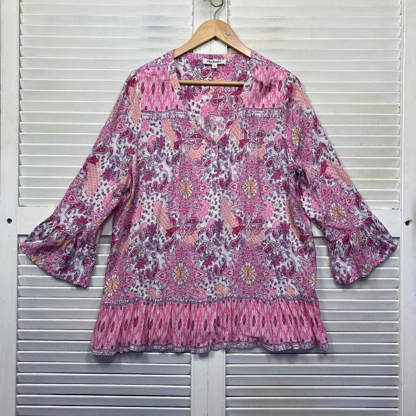 Threadz Top Size XL Plus Pink Paisley Print Long Sleeve Floral