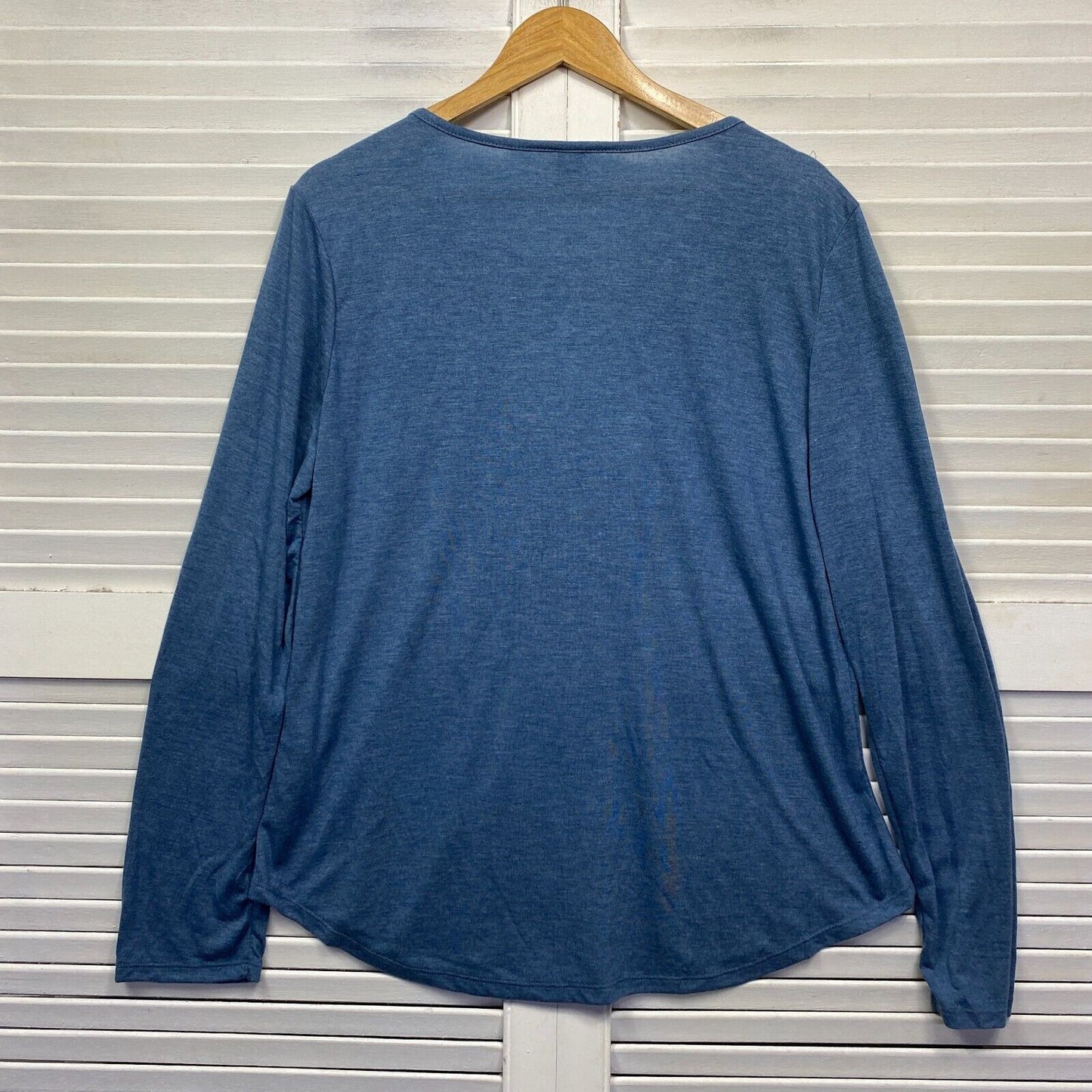 Emery Rose Top Size 2XL Plus Blue Long Sleeve Ladies Blouse