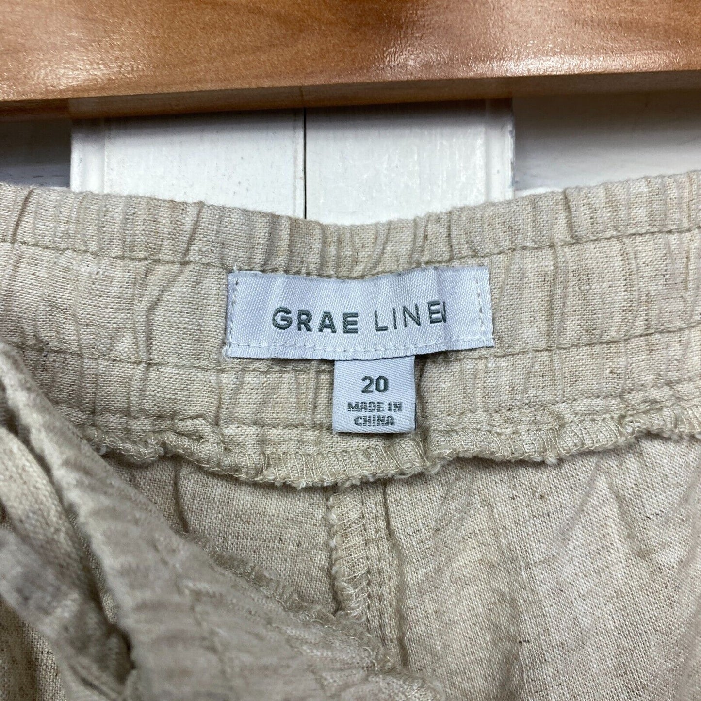 Suzanne Grae Pants 20 Plus Size Beige Pockets Linen Blend 7/8 Length Preloved