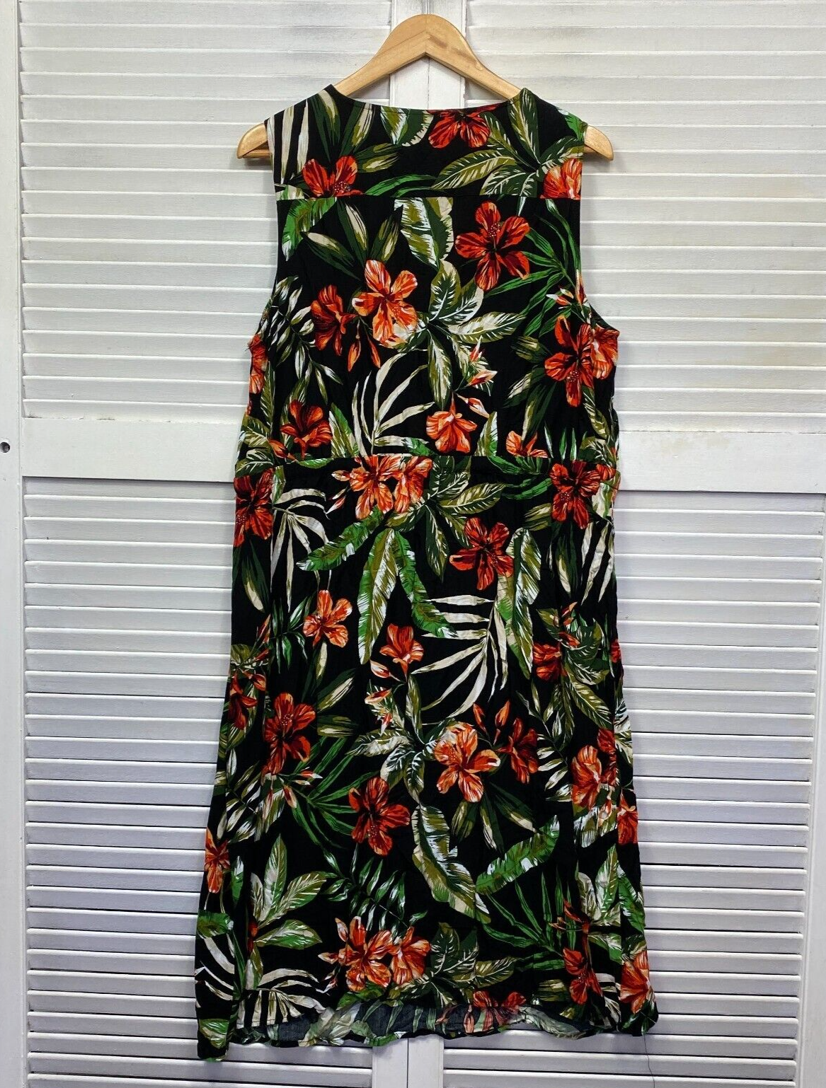 Millers Dress Size 18 Plus Black Floral Sleeveless Long Viscose