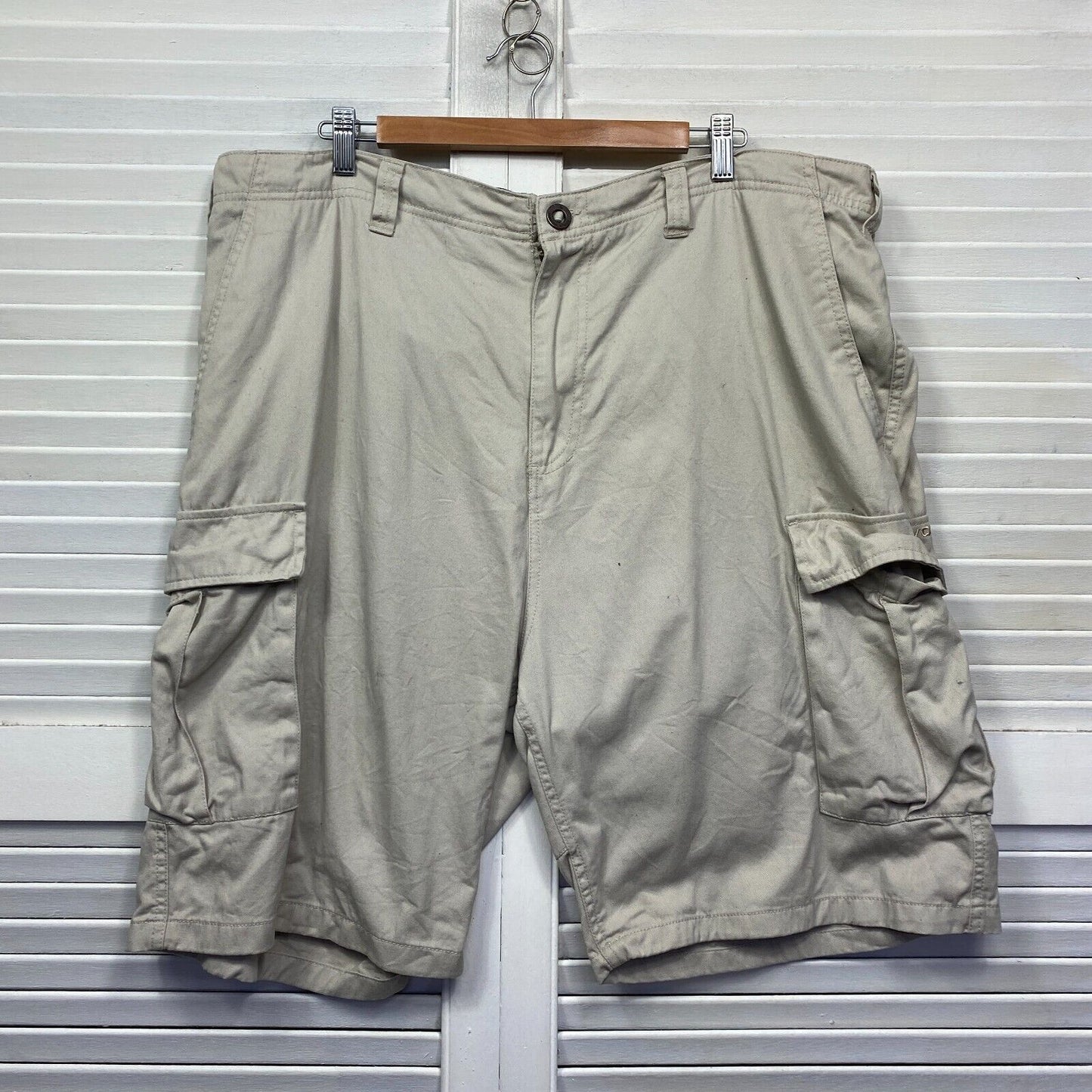 Volcom Shorts Mens 40 Beige Cargo Chino Pockets 100% Cotton Big Tall