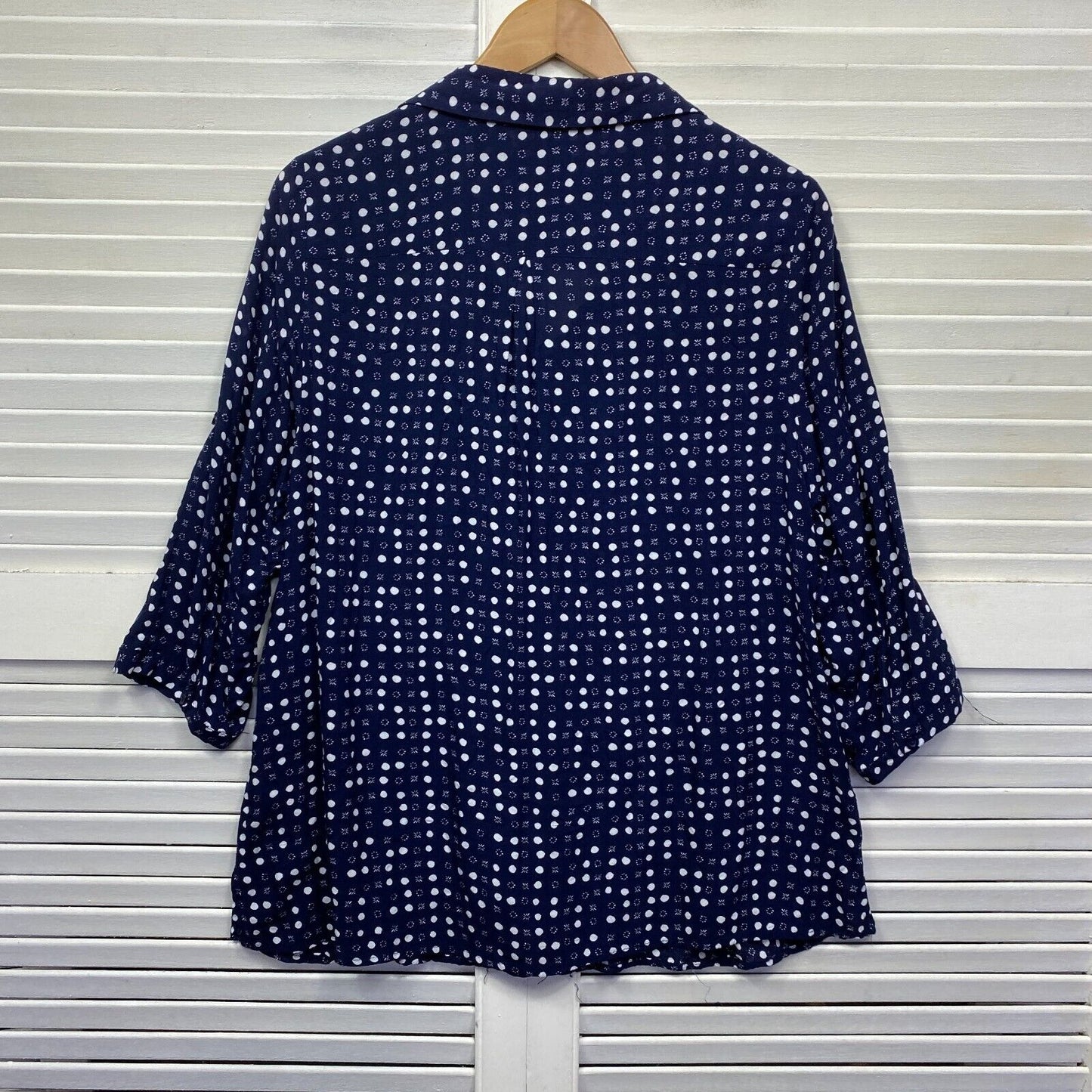 Beme Top Size 14 Plus Blue Navy White Button Up Long Sleeve Collared