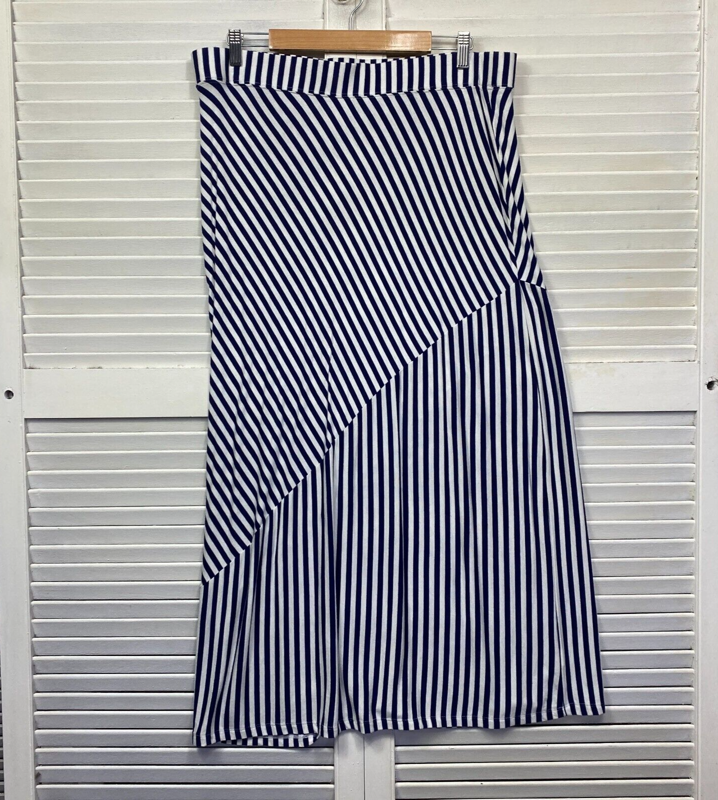 Rockmans Skirt Size 16 Plus Blue White Striped Maxi Elastic Waist