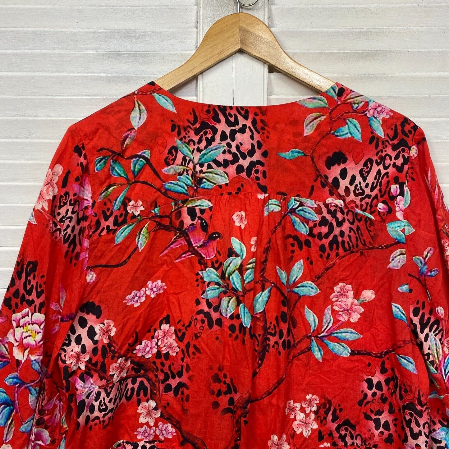 Lulu Soul Top Size Large Red Floral Long Sleeve Billow Oversized Sleeve