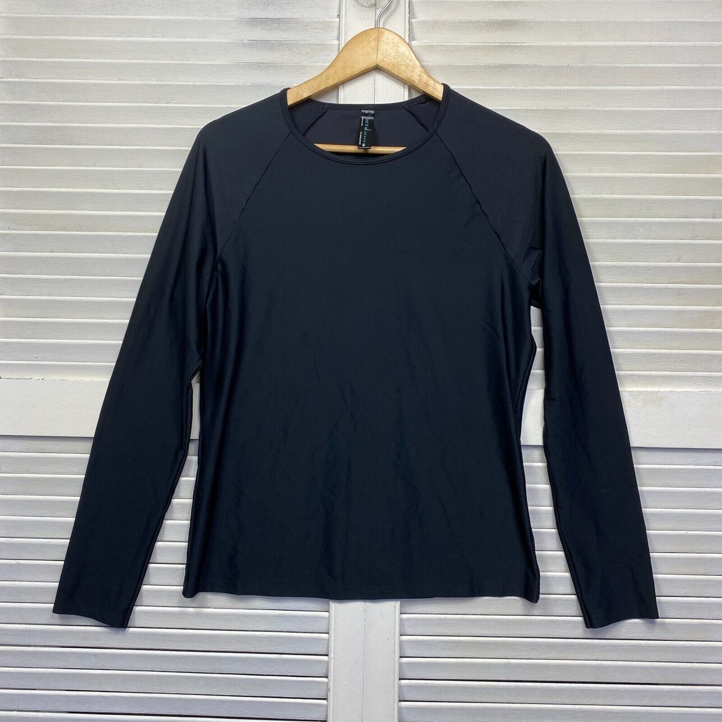 Edited Swim Top Size 16 Plus Long Sleeve Black