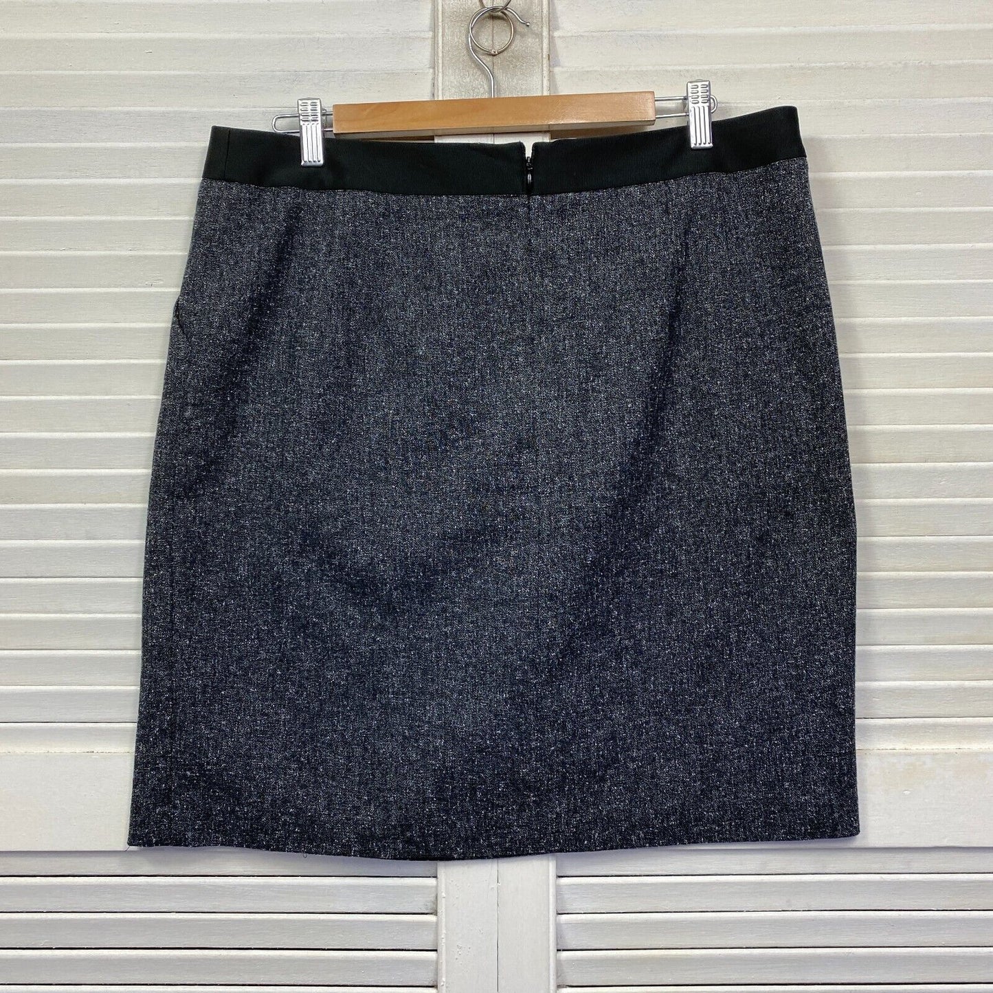 Jacqui E Skirt Size 14 Grey Pockets Pencil Lined Knee Length Office