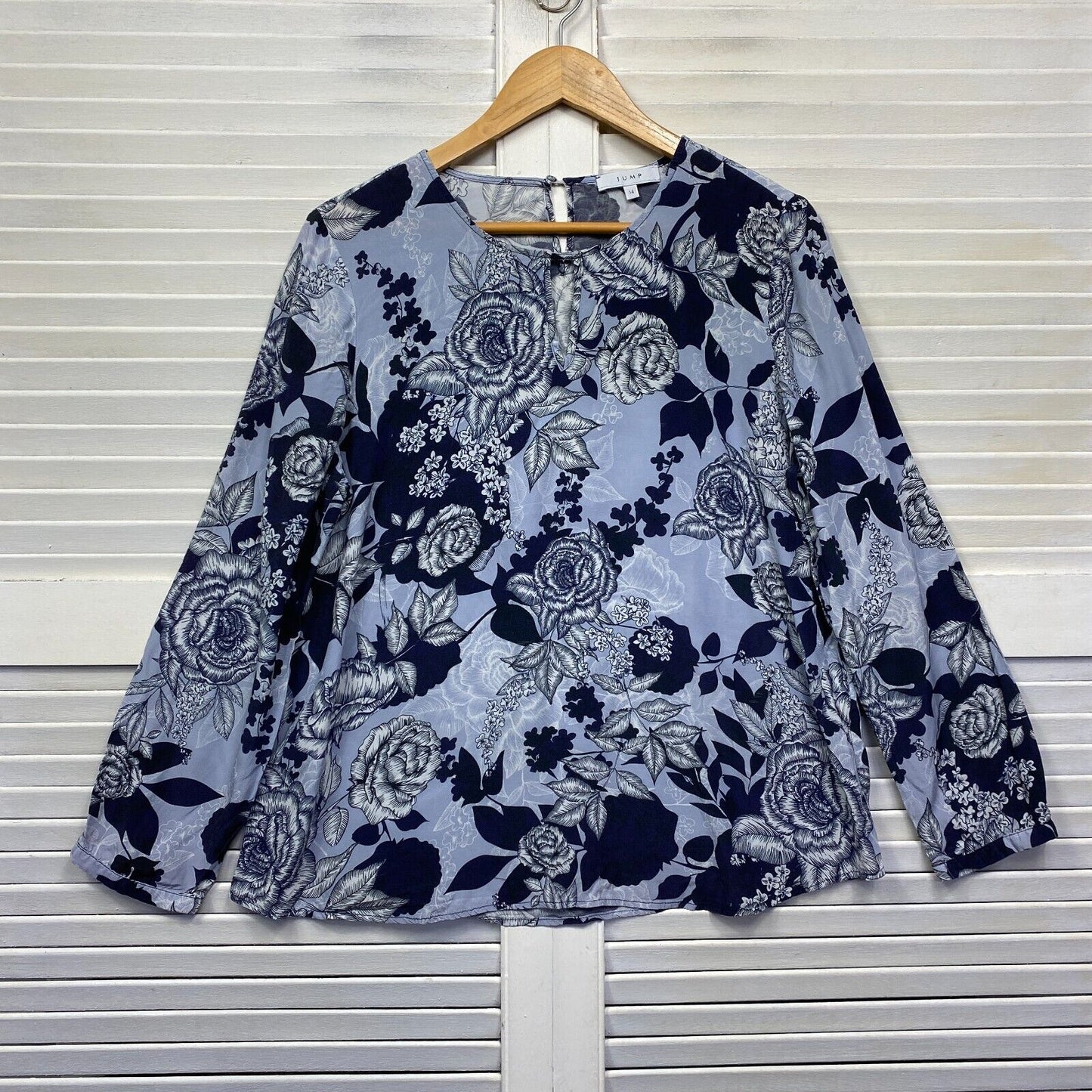 Jump Top Size 14 Blue Long Sleeve Floral Viscose