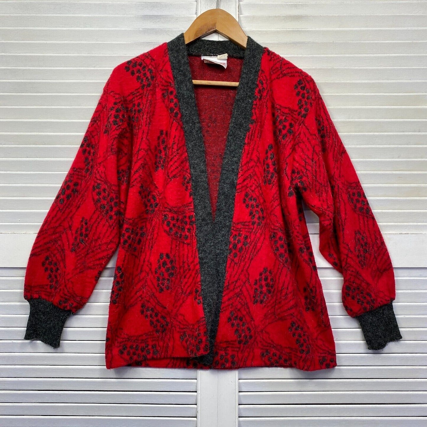 Vintage Cardigan Size 14 Red Black Made in Australia Knitwear Barricardo