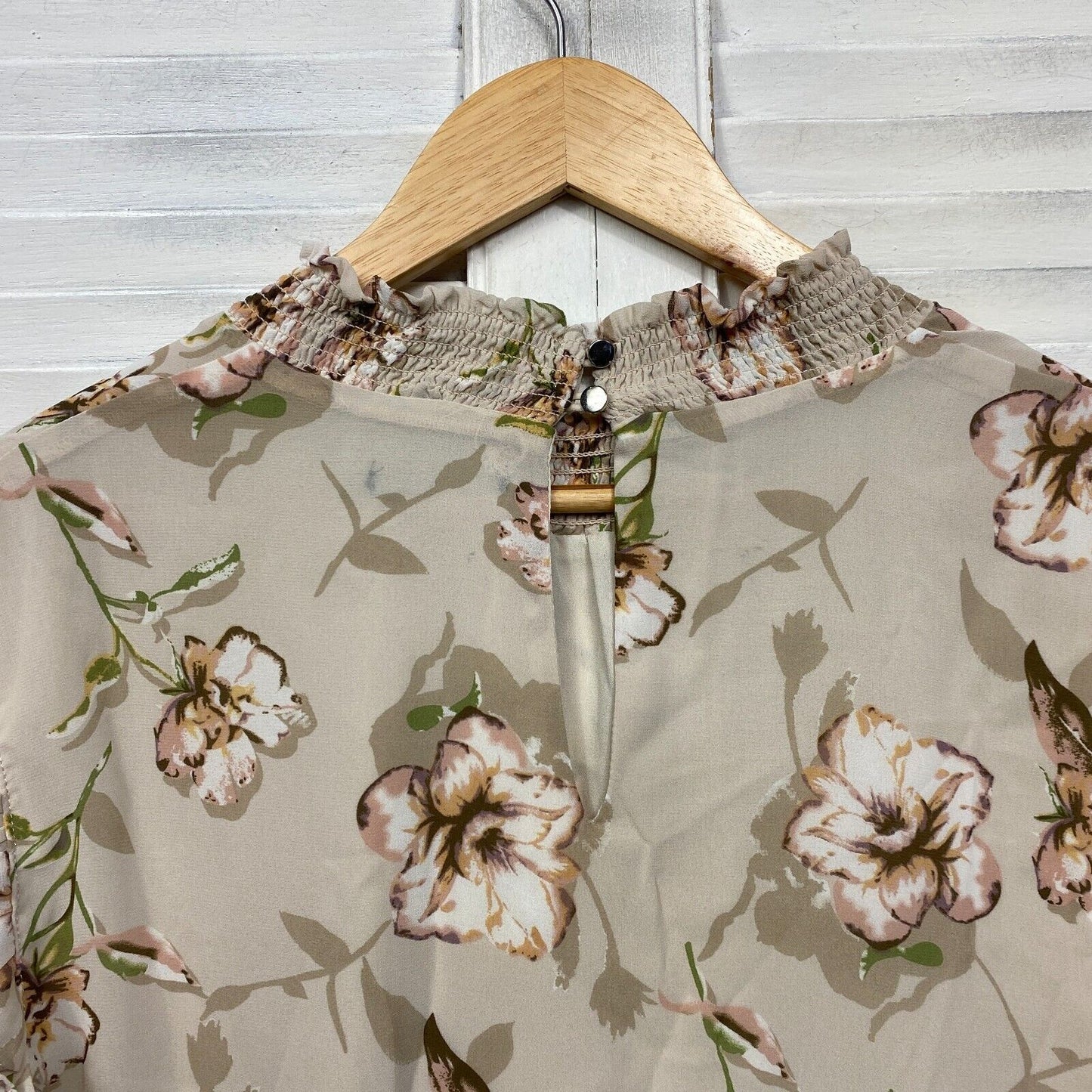 Portmans Top Size 16 Beige Floral Long Sleeve High Neck Ruffle Office