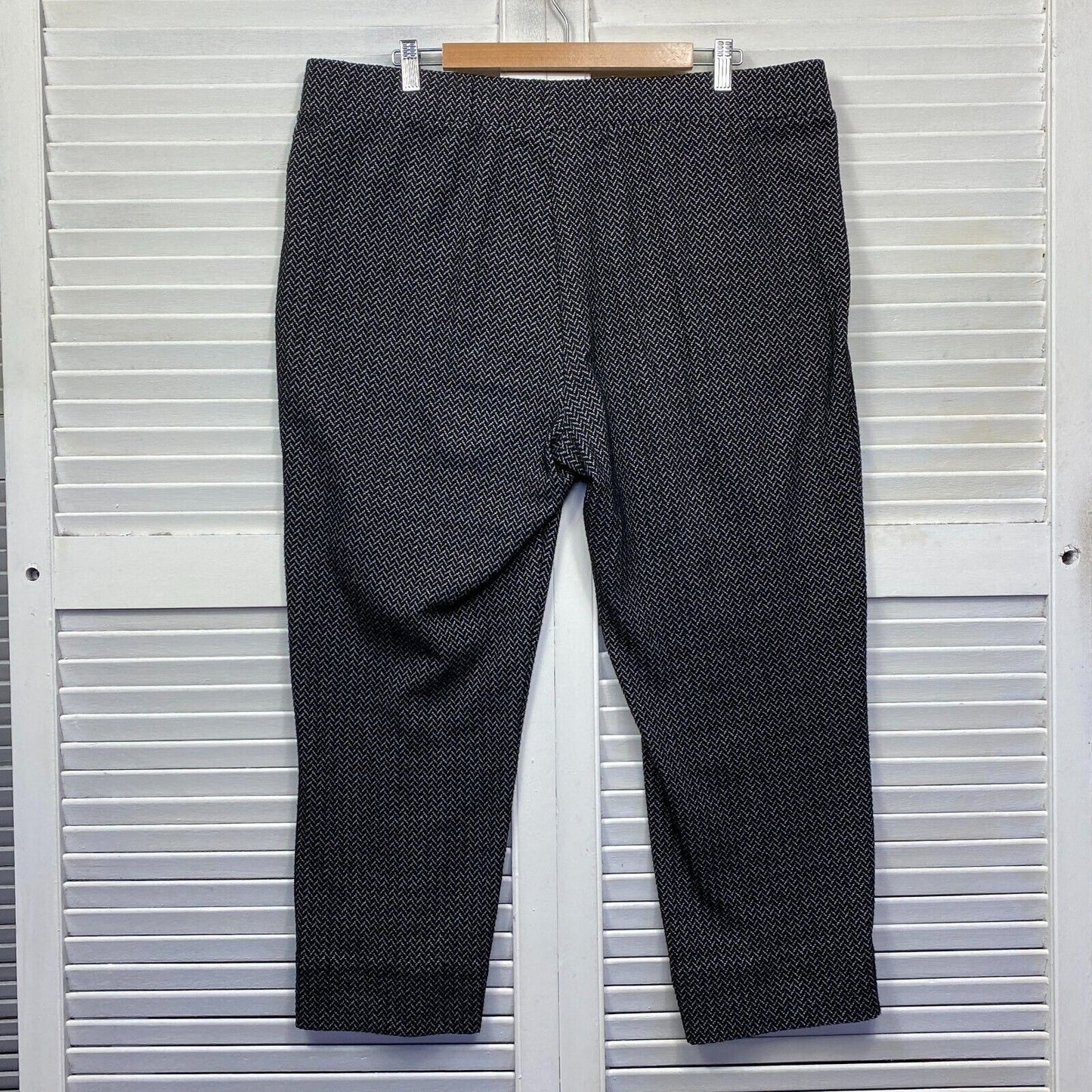 W Lane Pants Size 20 Plus Grey Straight Leg Pull On Viscose Blend