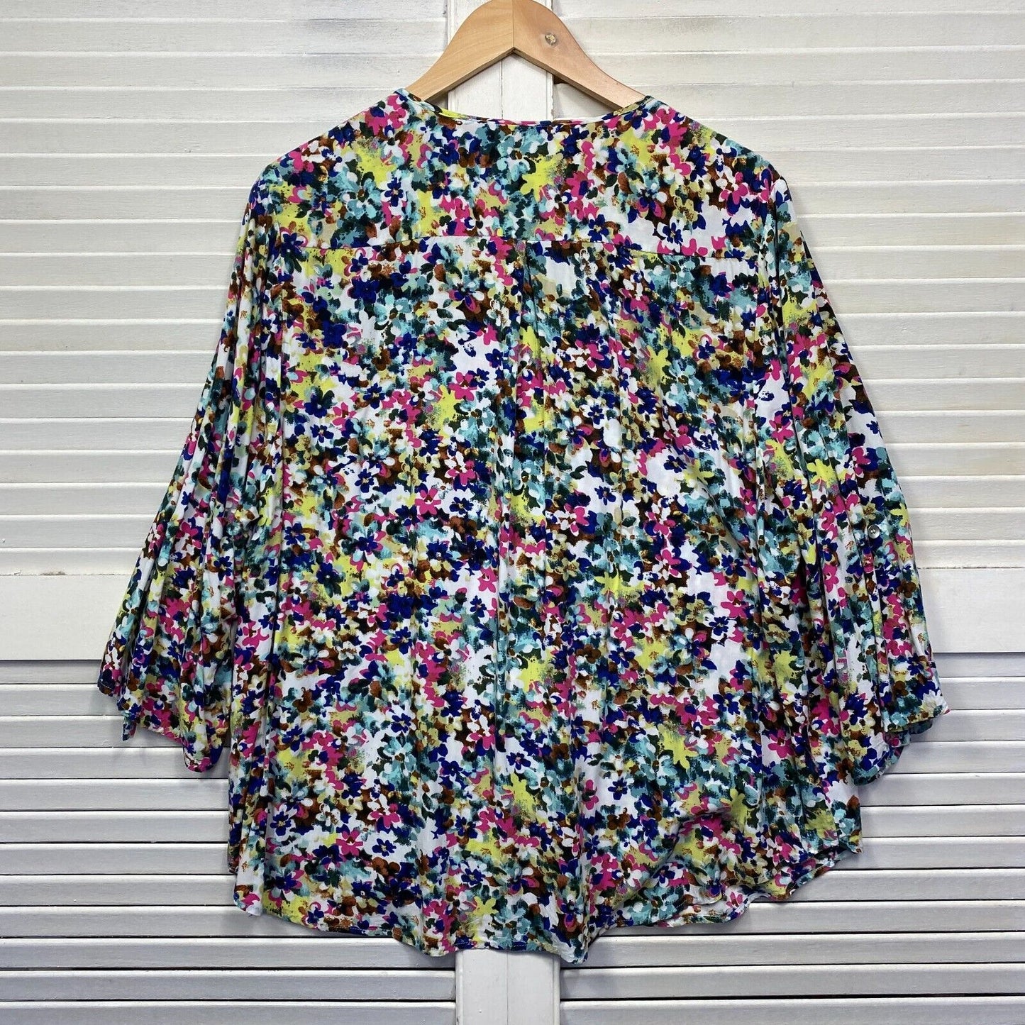 Suzanne Grae Top Size 18 Plus Multicoloured Floral Button Up Long Sleeve Viscose