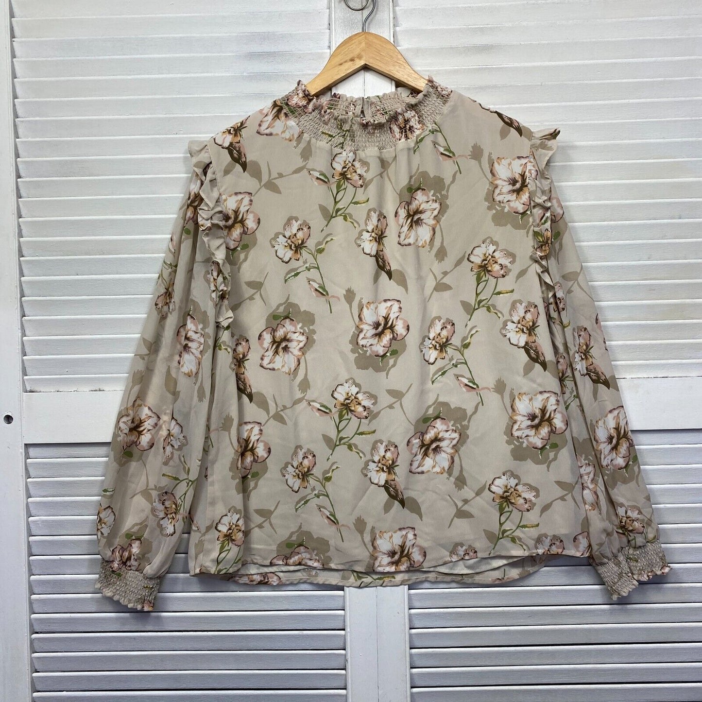 Portmans Top Size 16 Beige Floral Long Sleeve High Neck Ruffle Office