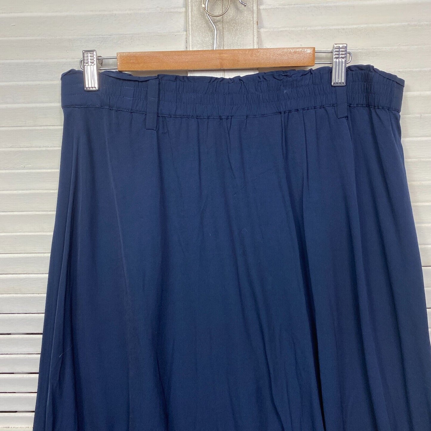 Sussan Skirt Size 14 Blue Midi Length Elastic Waist Asymmetric Hem Viscose