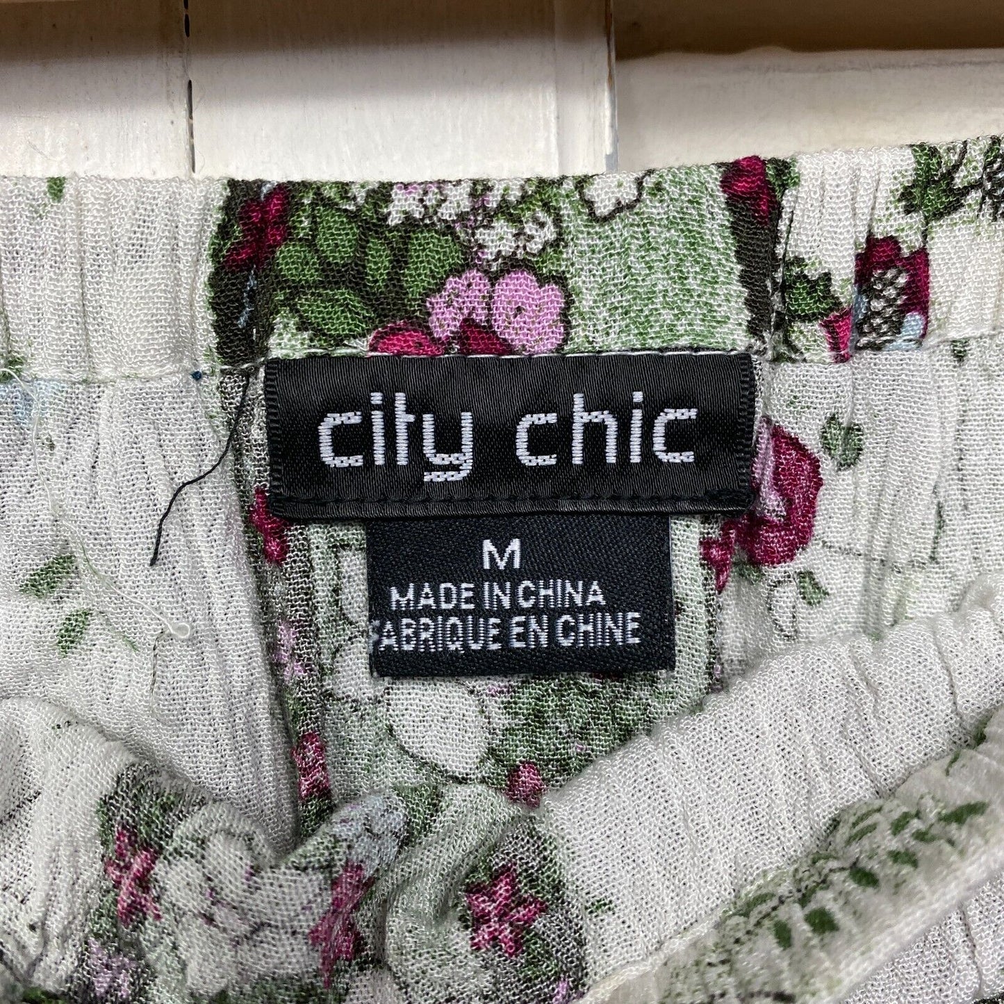 City Chic Top Size 18 Plus Medium Floral Off the Shoulder Viscose