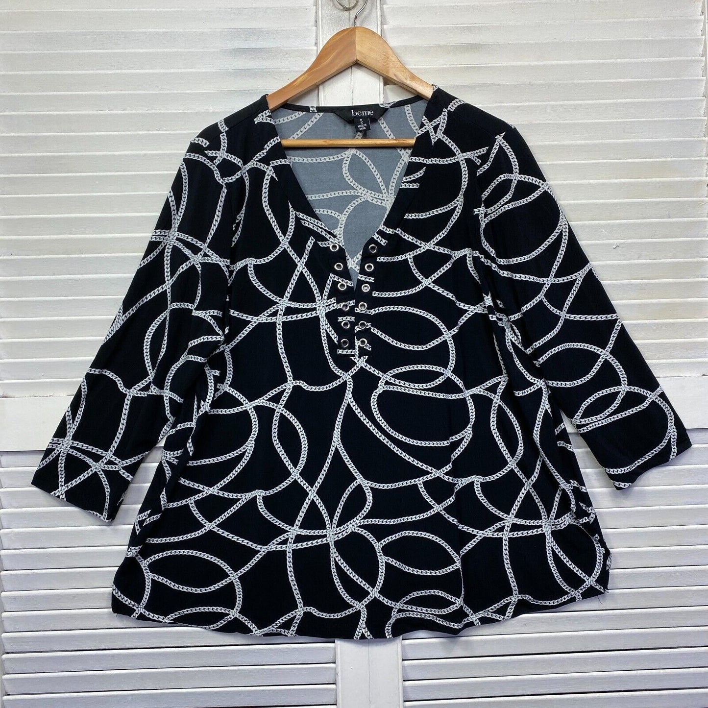 beme Top Size 16 Plus Small Black White Long Sleeve Rope Chain Print