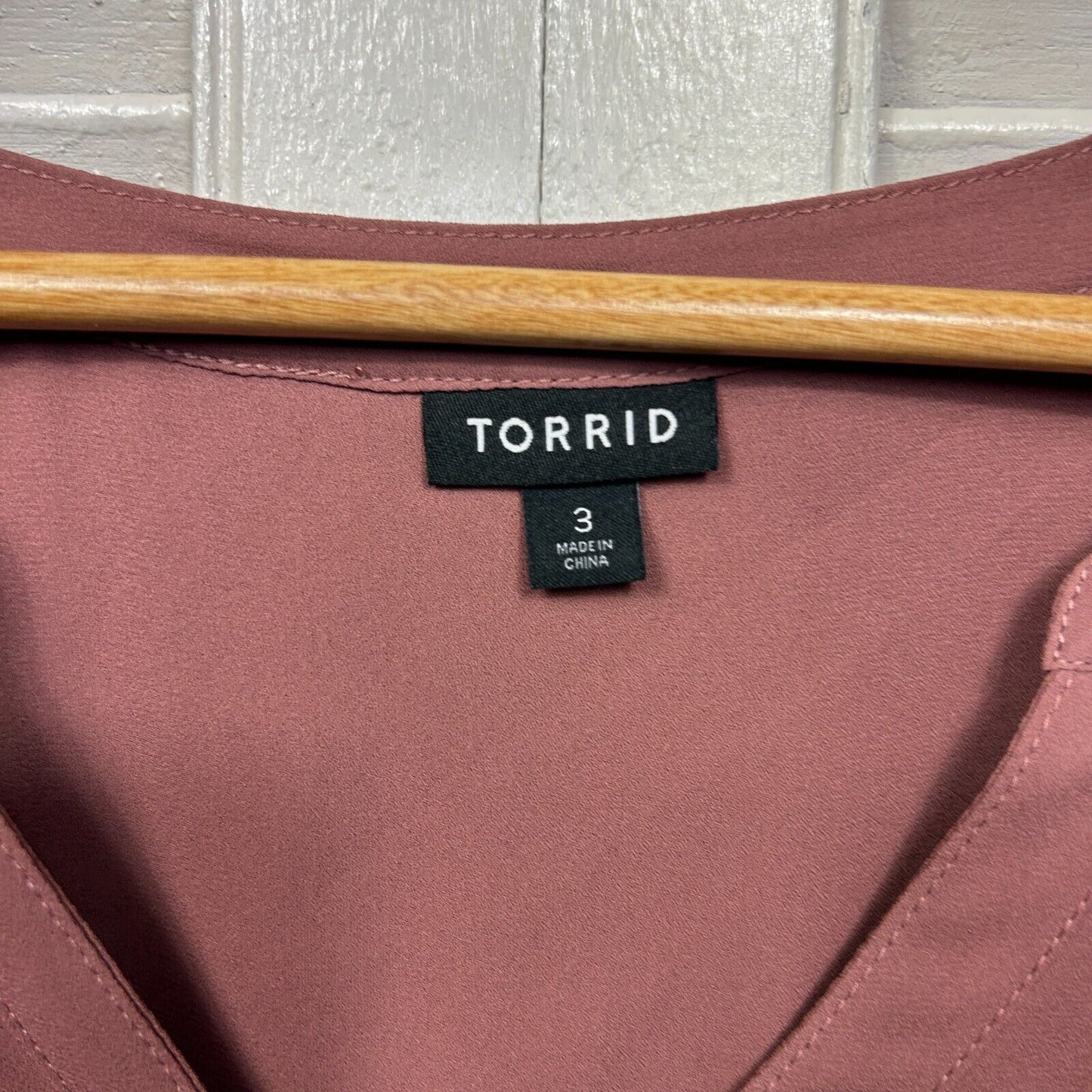 Torrid Top Size 24 26 Plus (3) Sleeveless Button Up Front Tie