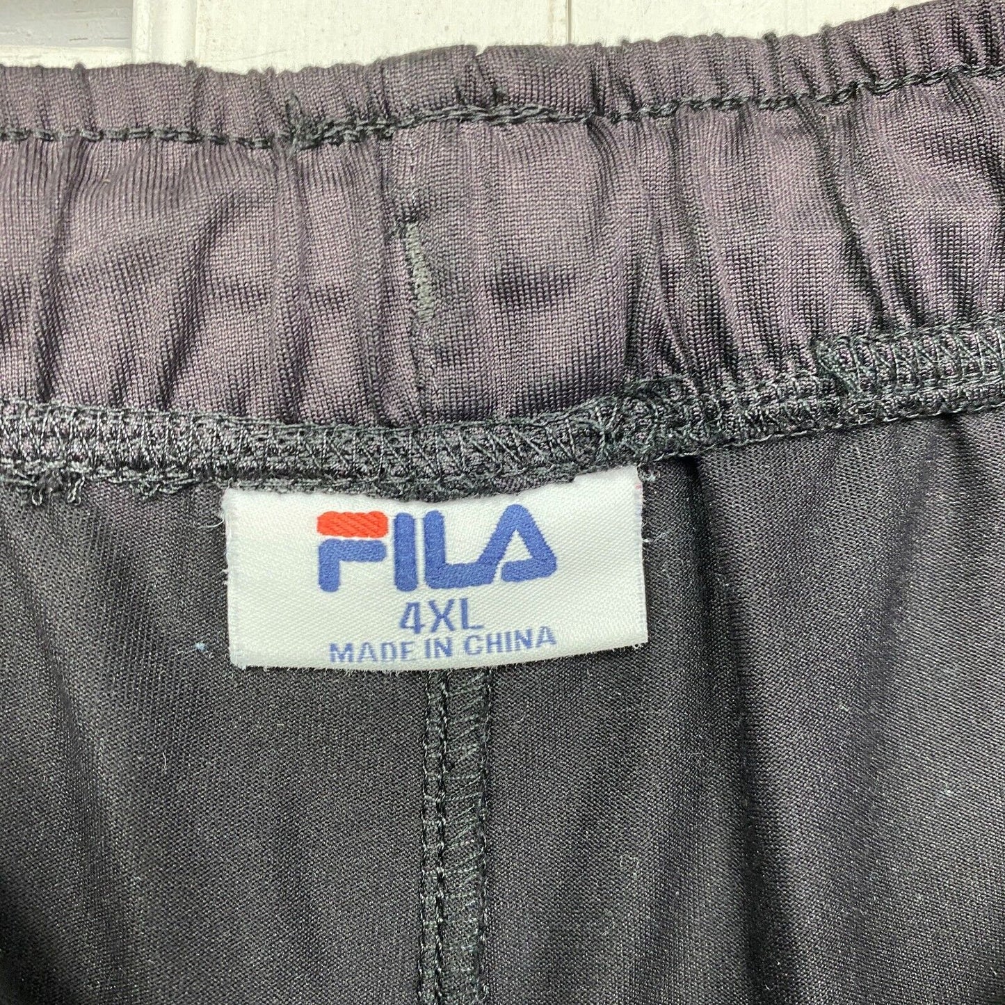 Fila Shorts Mens Size 4XL Black Pockets Elastic Waist Activewear Active Preloved