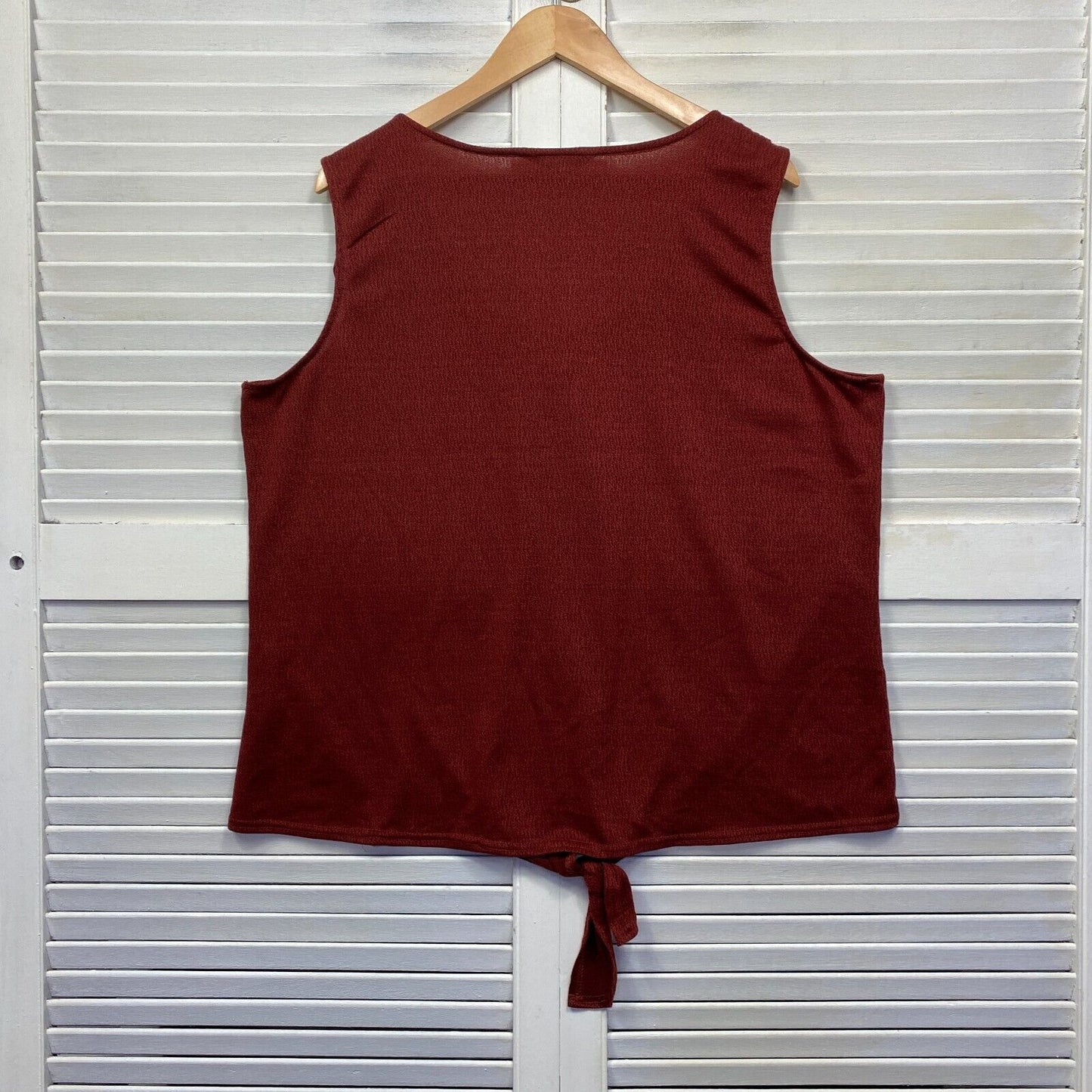 Rockmans Tank Top Size 2XL 18 Plus Rust Sleeveless Button Up Front Waist Tie