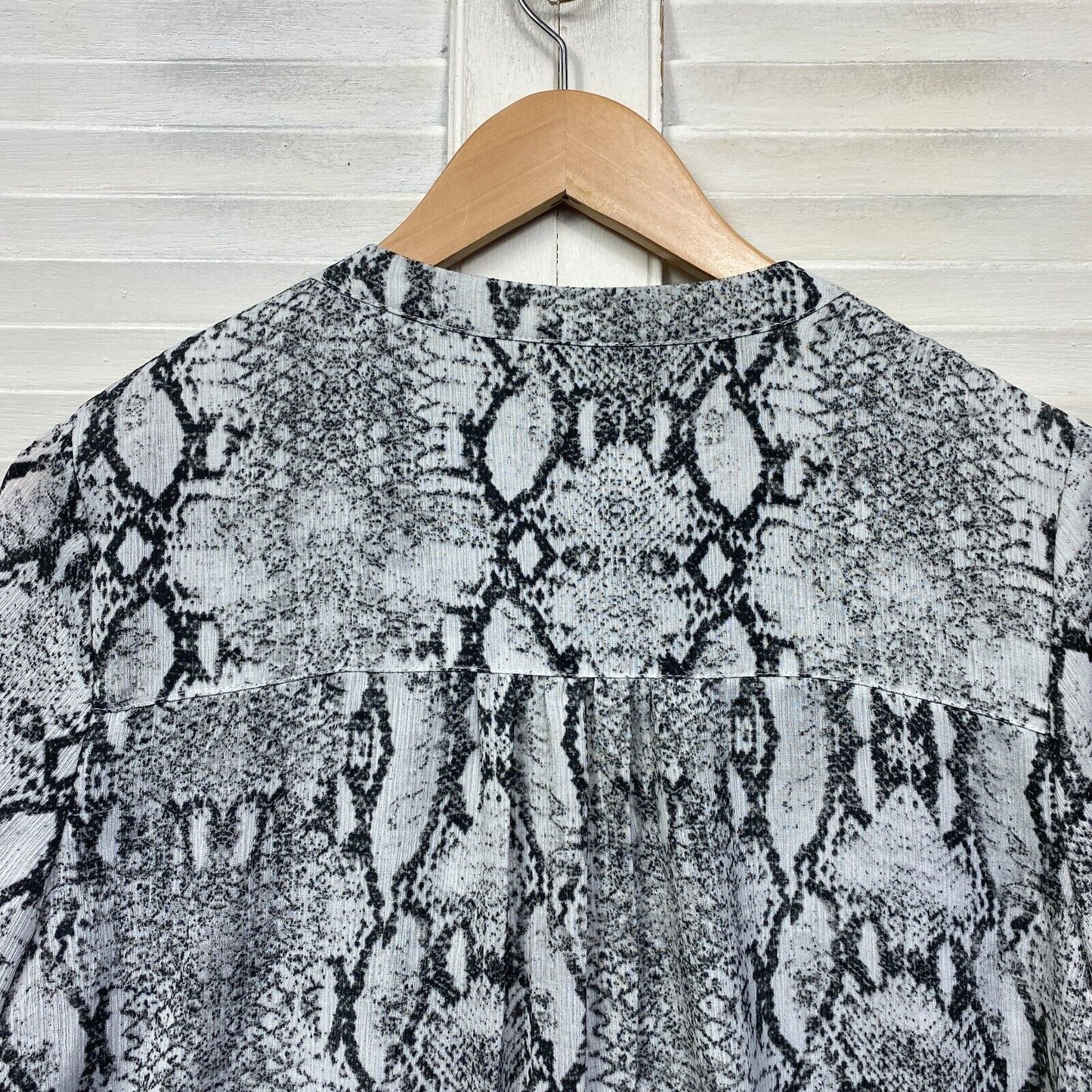 Target Top Size 14 Grey Long Sleeve Snakeskin Print