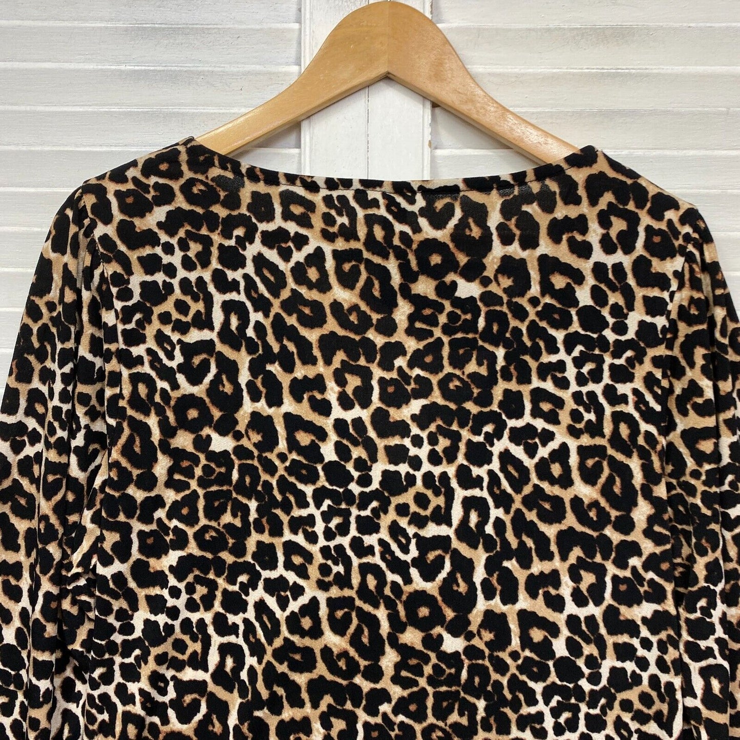 Crossroads Wrap Top Womens XL Long Sleeve Animal Print New