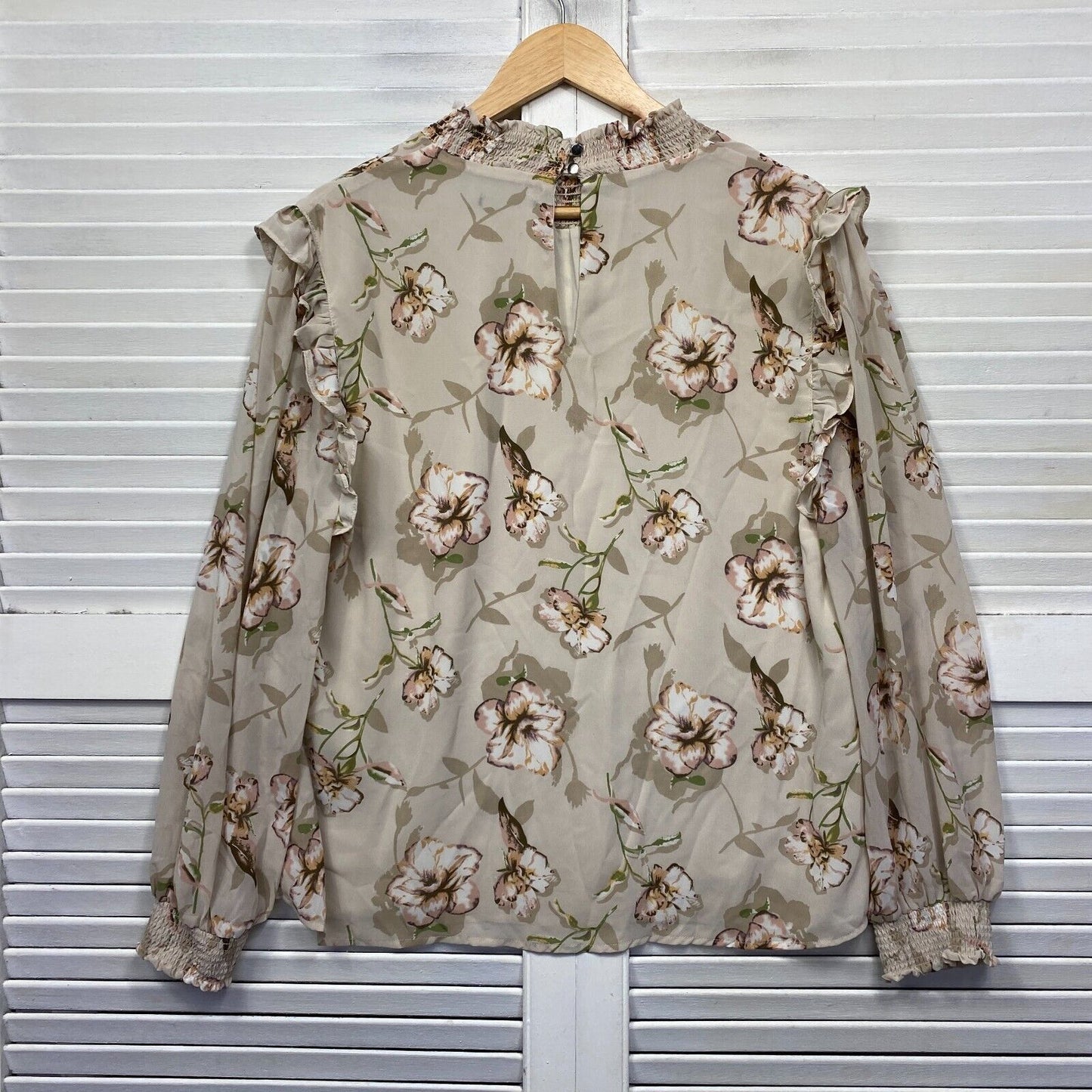 Portmans Top Size 16 Beige Floral Long Sleeve High Neck Ruffle Office