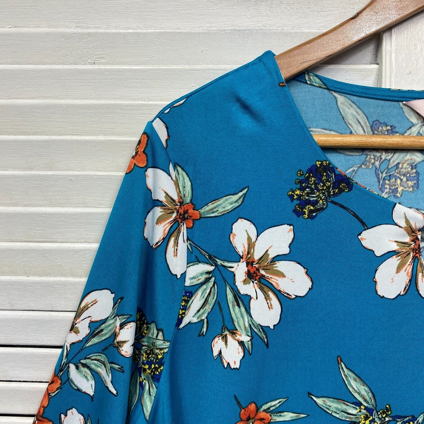 Millers Top Size 18 Plus Blue Floral Long Sleeve