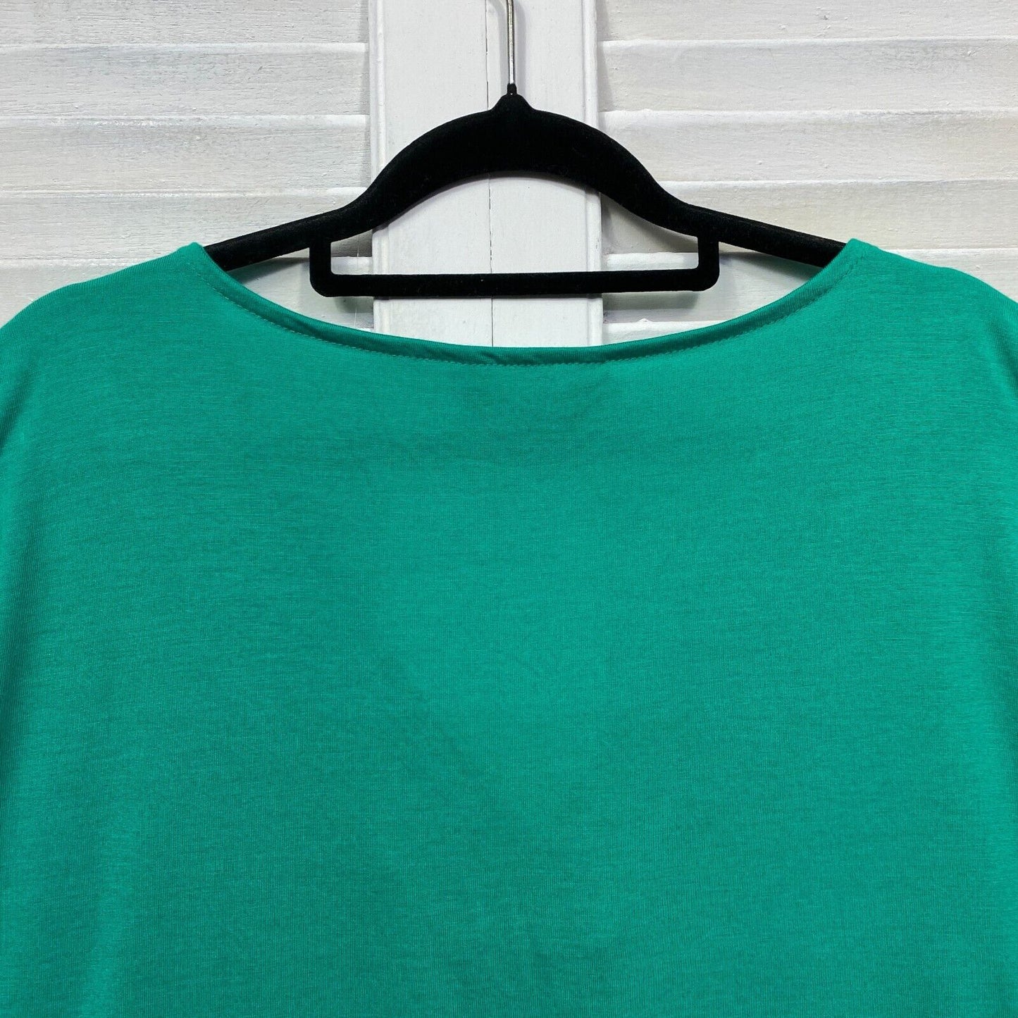 Suzanne Grae Top Size XL Green V Neck Short Sleeve