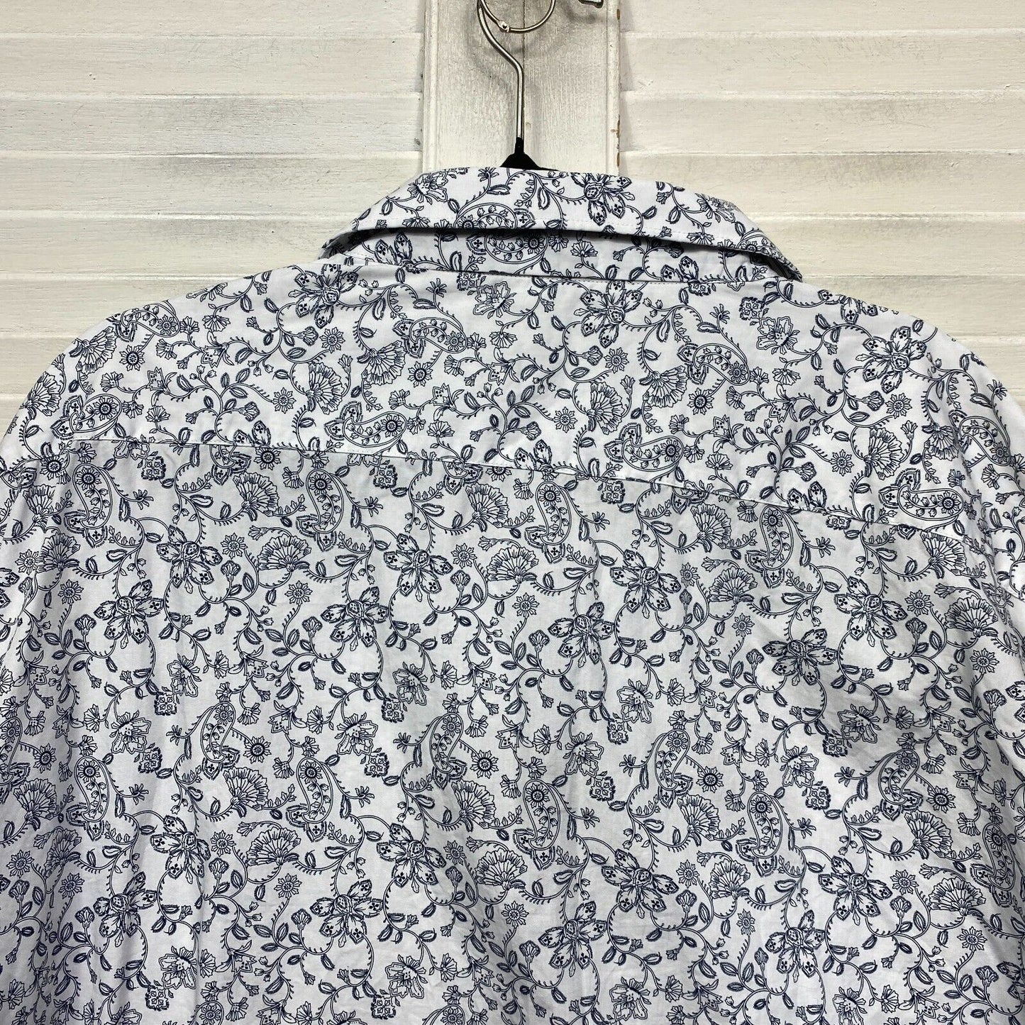 Connor Shirt Mens 3XL White Blue Floral Button Up Slim Fit Long Sleeve