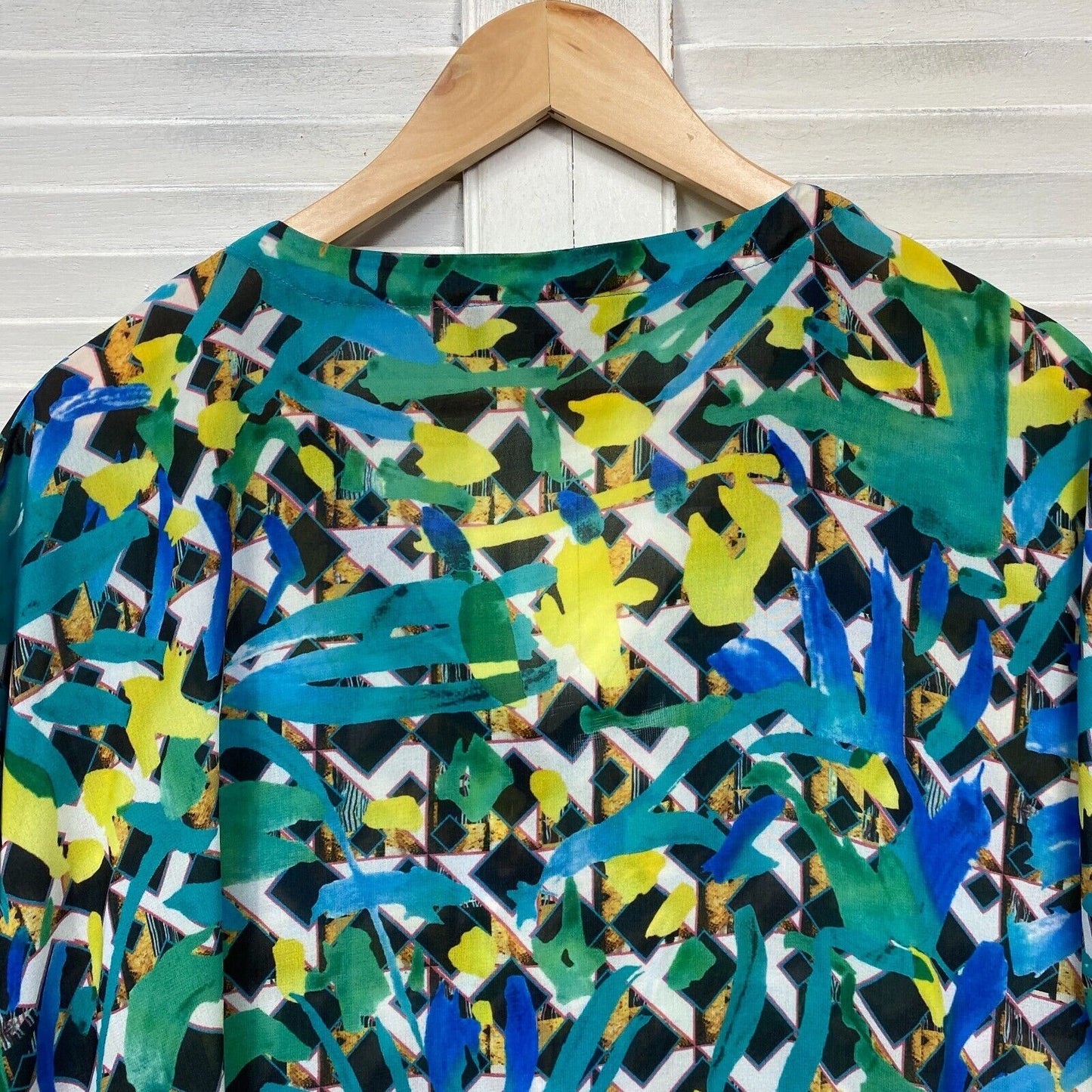 Maggie T Top Size 16 18 Plus Short Sleeve Multicoloured Tunic Preloved