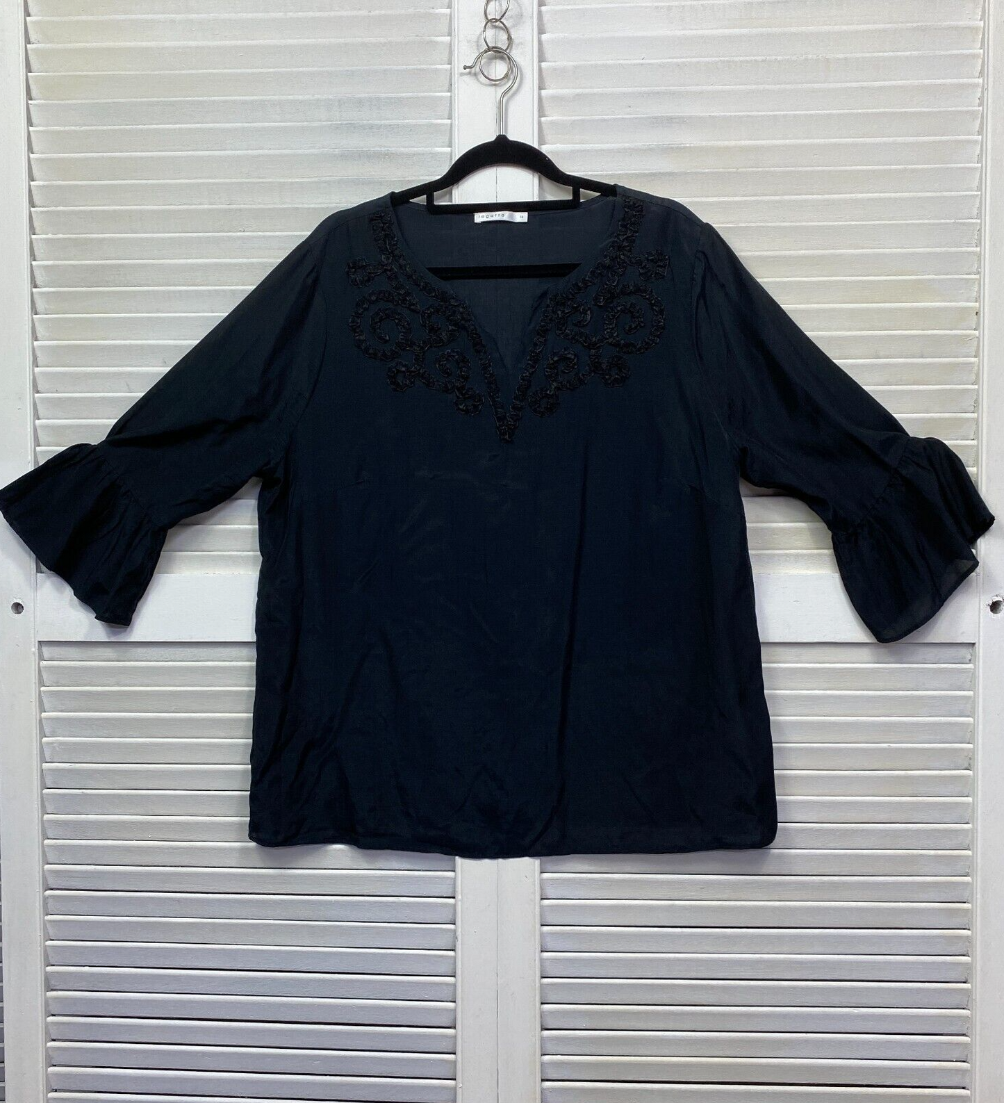 Regatta Top Size 14 Plus Black Long Sleeve Cotton Blend Bell Sleeve