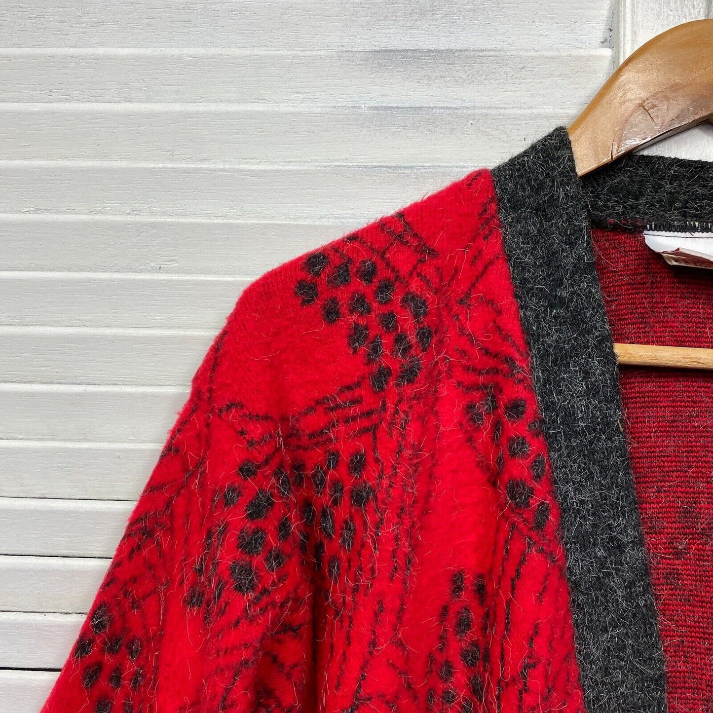 Vintage Cardigan Size 14 Red Black Made in Australia Knitwear Barricardo