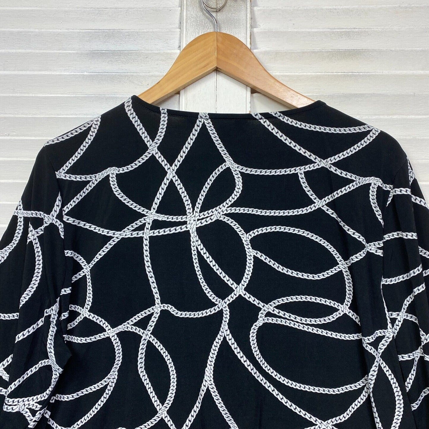 beme Top Size 16 Plus Small Black White Long Sleeve Rope Chain Print