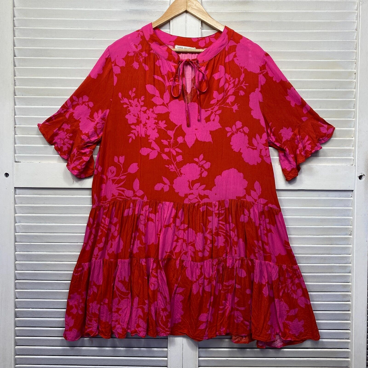 Label of Love Dress Size XL 16 Plus Red Pink Floral Smock Shift Teired