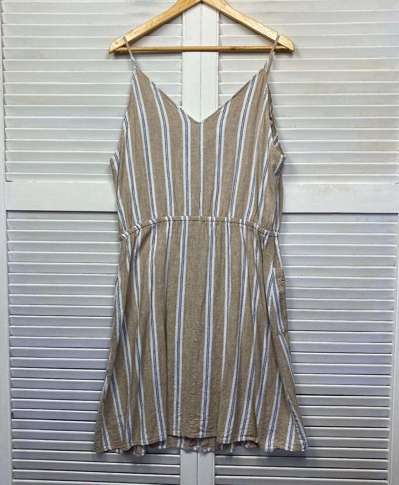 & me Dress Size 16 Striped Beige Button Up Sleeveless Linen Blend Pockets