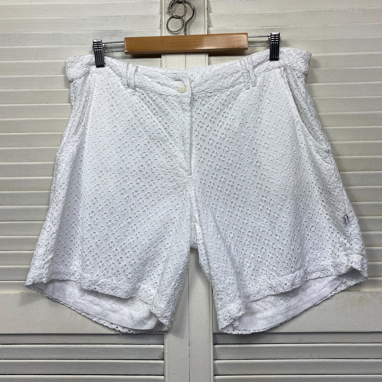 Boom Shankar Shorts Size 16 White Pockets Crochet Embroidered Cotton Boho