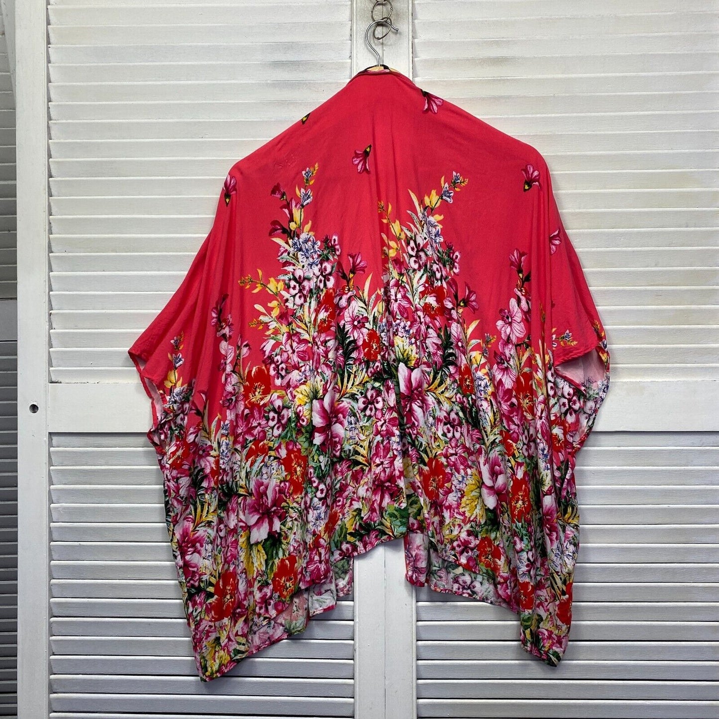 Emerge Duster Jacket Top Size Large Red Floral Short Sleeve Kimono Viscose