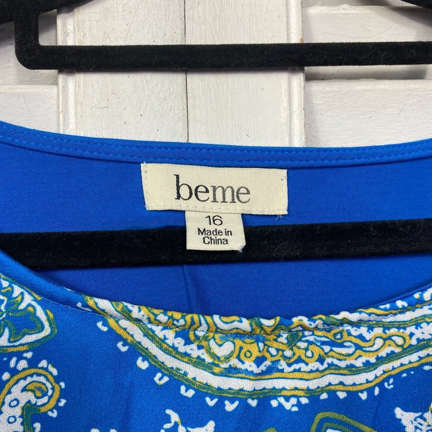 beme Top Size 16 Plus Size Short Sleeve Blue Paisley Print