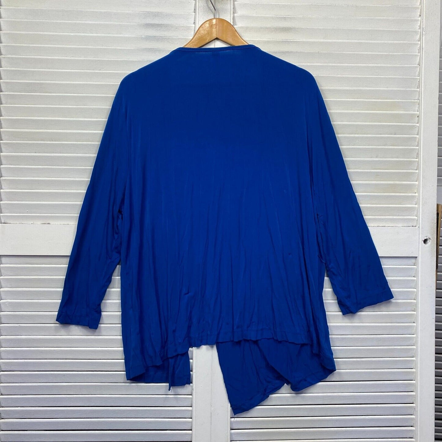 Taking Shape Top Size 16 Plus Small Blue Long Sleeve Layered