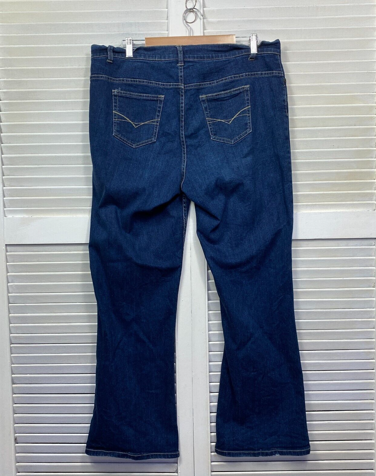 Capture Jeans Size 18 Blue Denim Pockets Zip Fly Bootcut