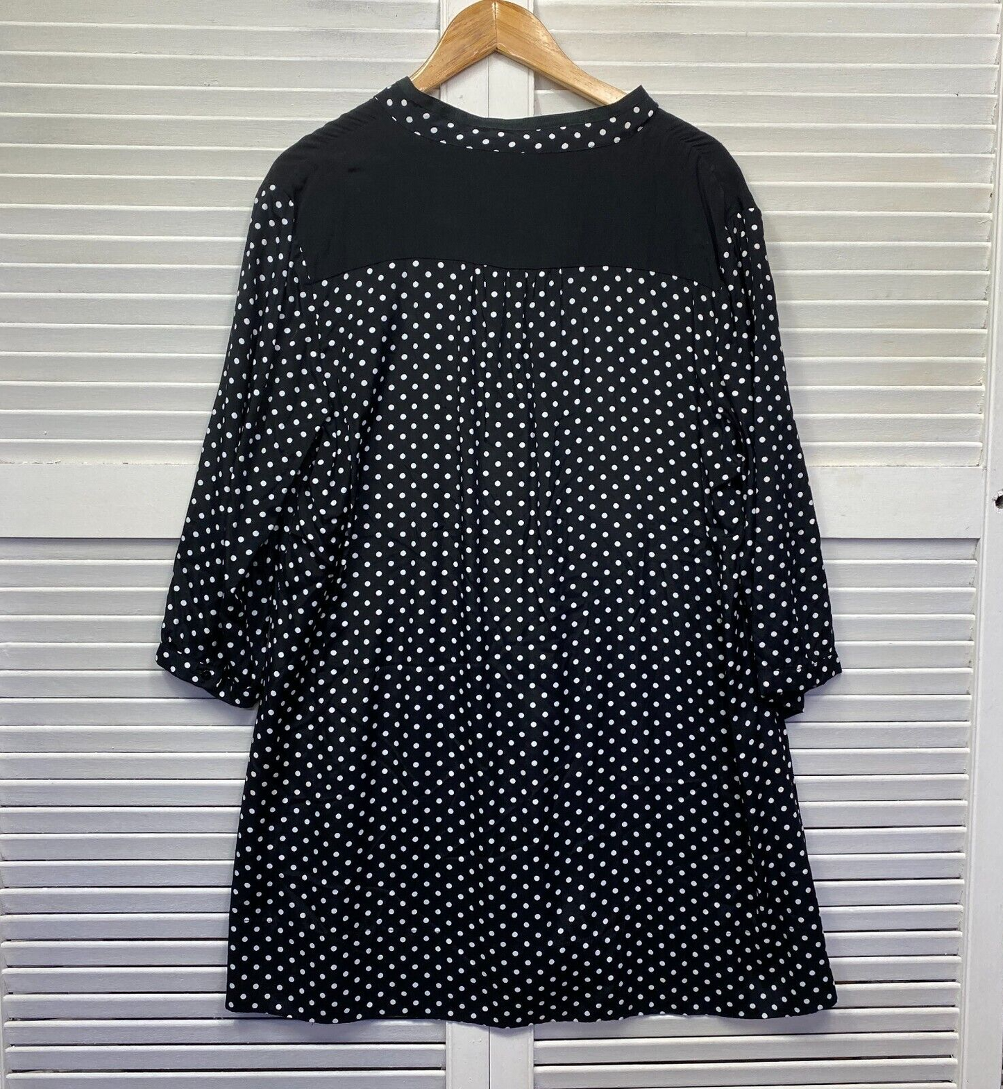 Blue Illusion Top Size 16 18 XL Plus Black White Polka Dots Long Sleeve Longline