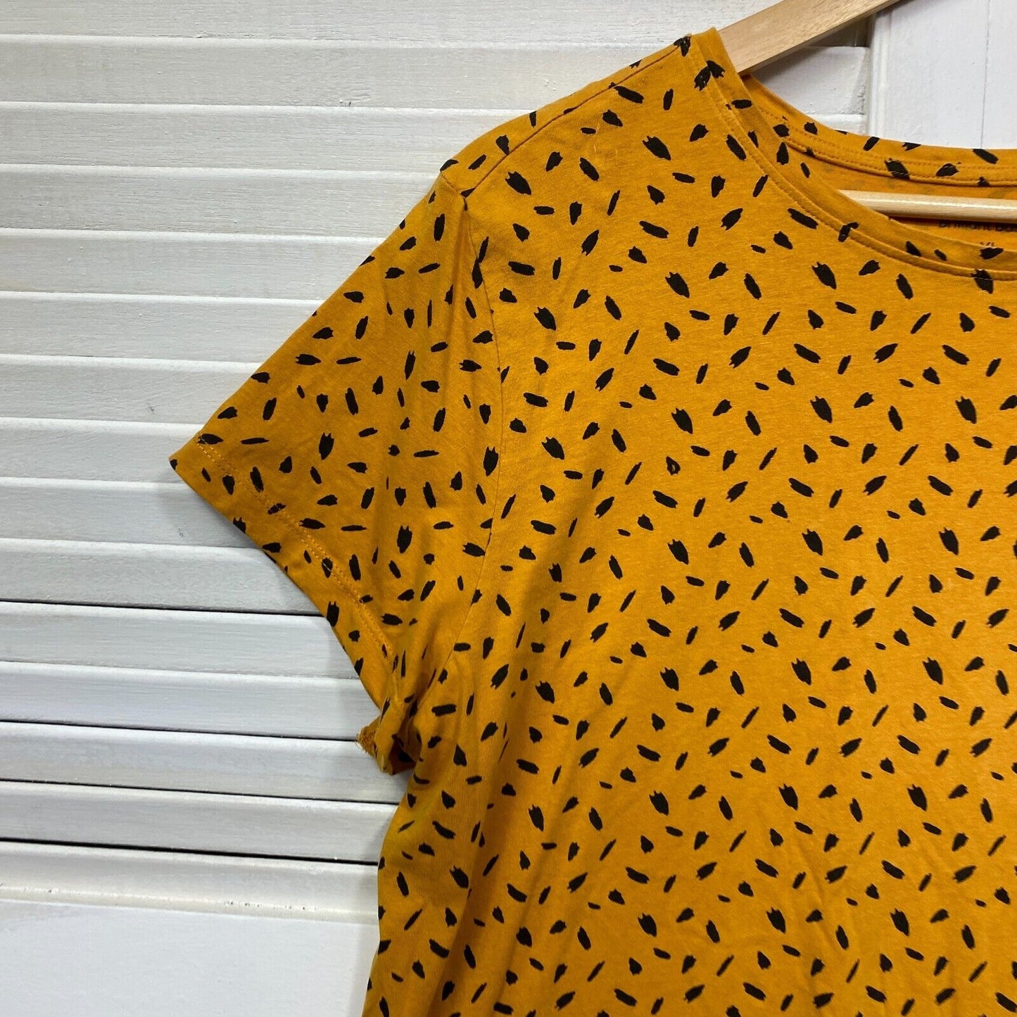 Brillant Basics Plus Size Top Size XL Mustard Short Sleeve T-shirt