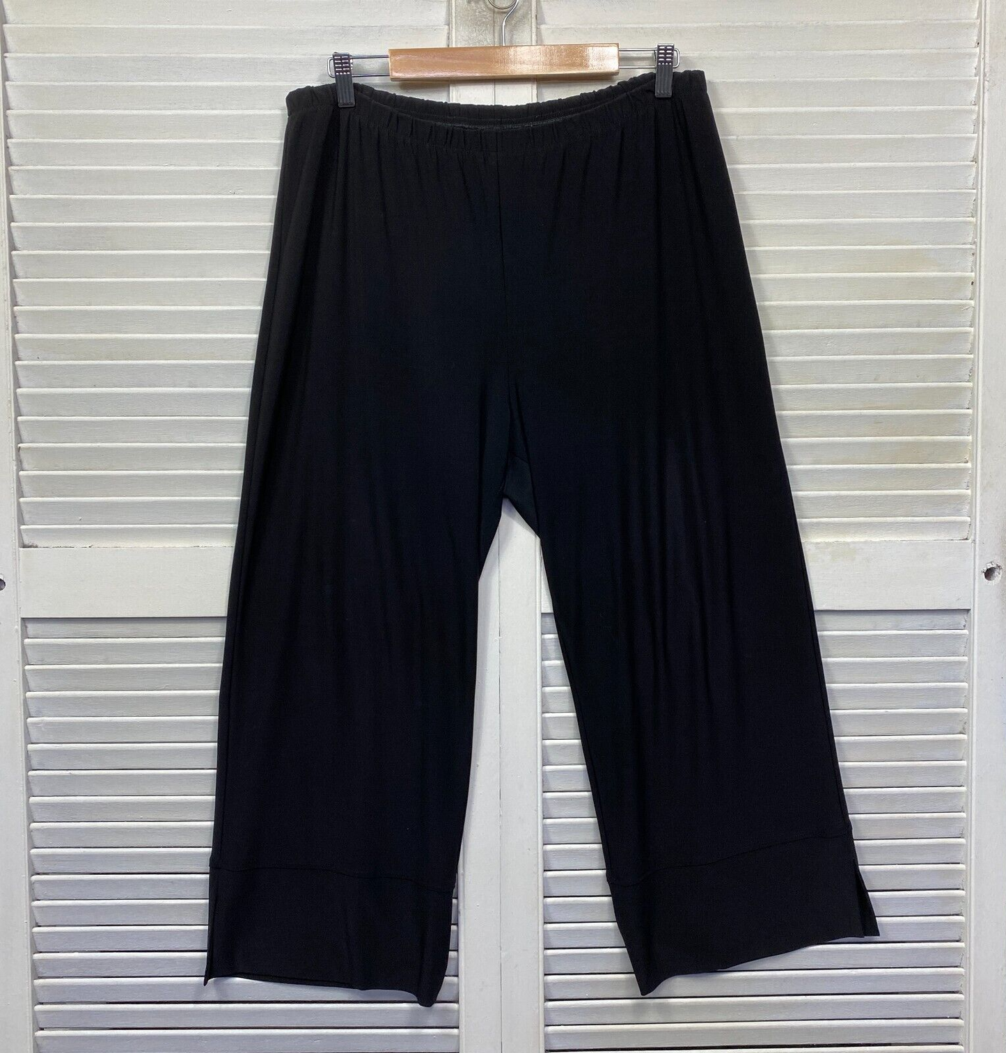 Swish Pants Size 16 Plus Black Elastic Waist Wide Leg