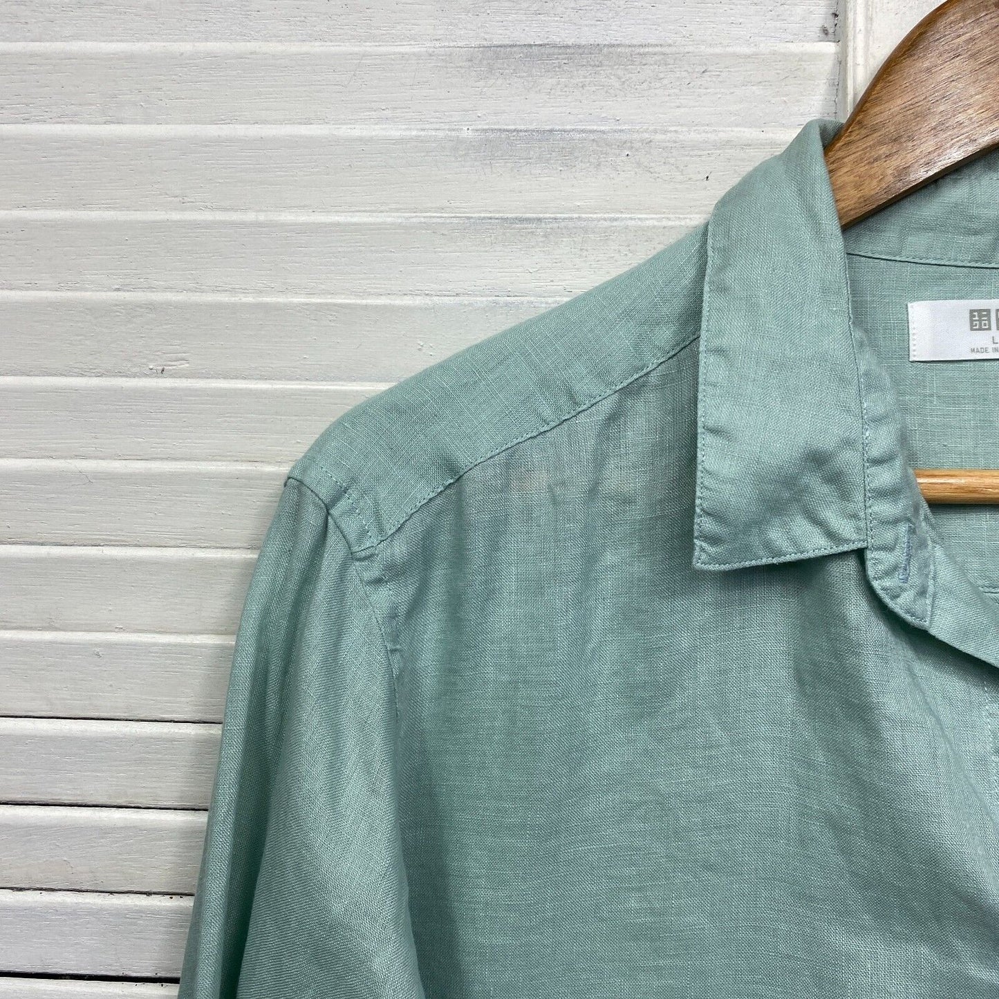 Uniqlo Linen Top Size 14 Large Green Long Sleeve Button Up Collared Preloved