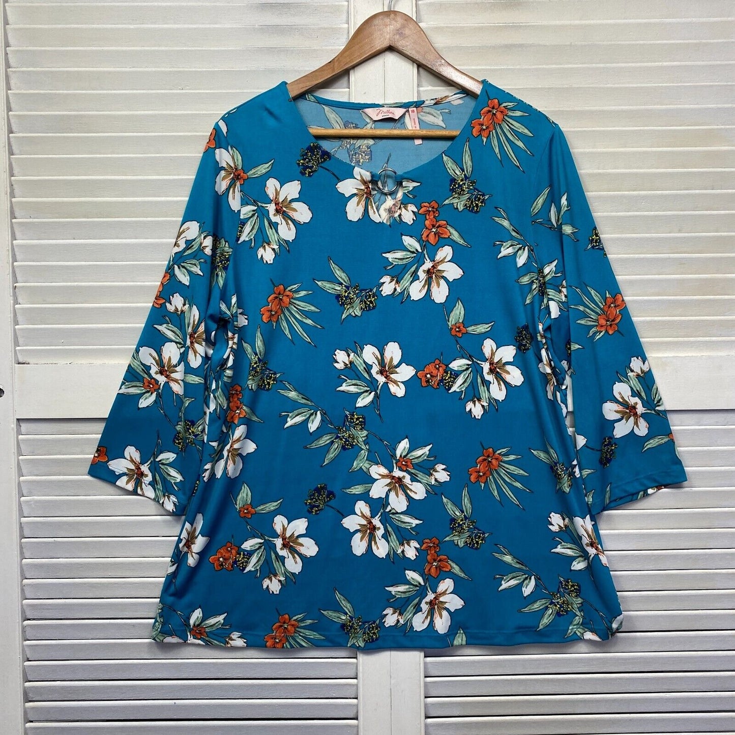 Millers Top Size 18 Plus Blue Floral Long Sleeve