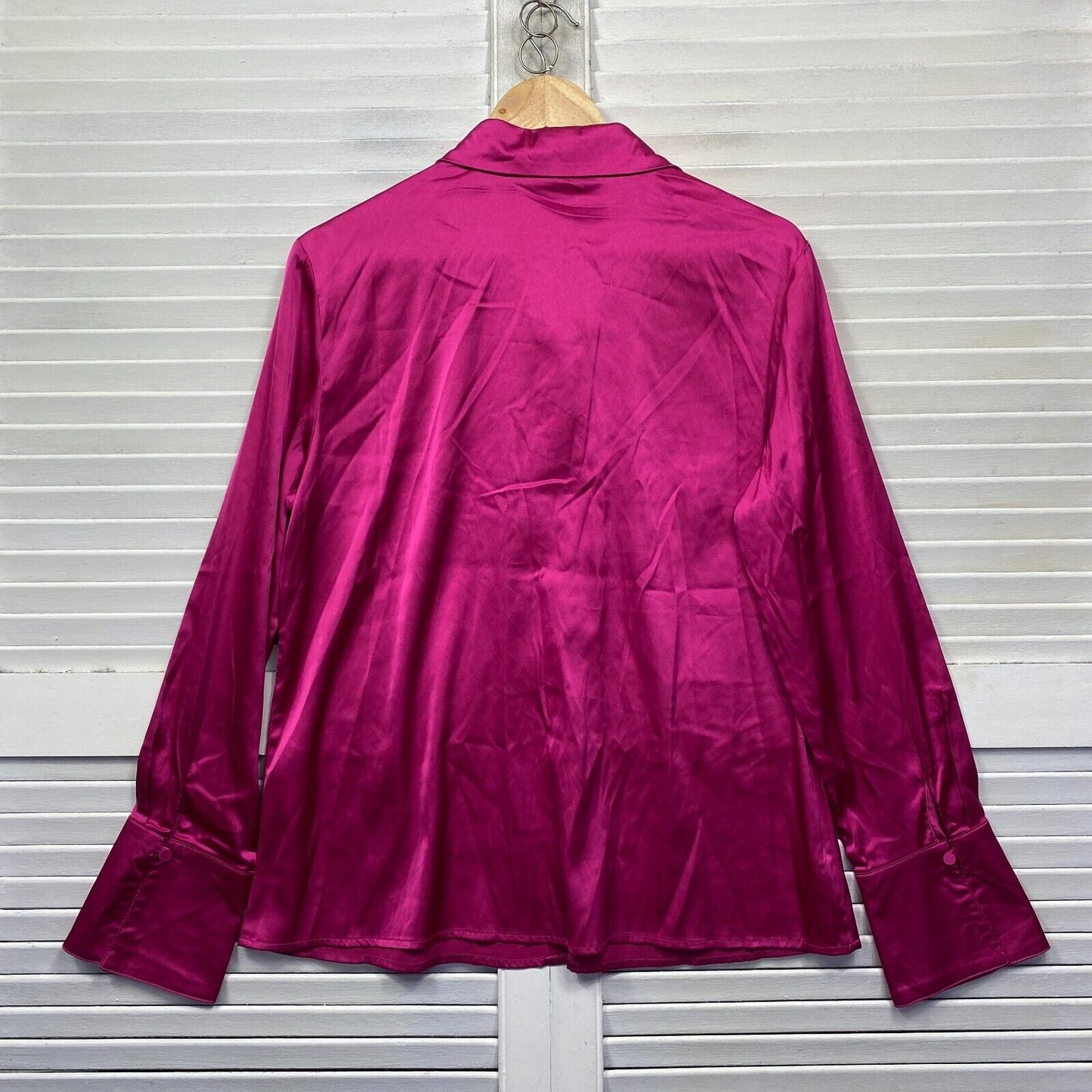 Sage & Paige Top Size 14 Pink Fuchsia Button Up Collared Long Sleeve Satin New