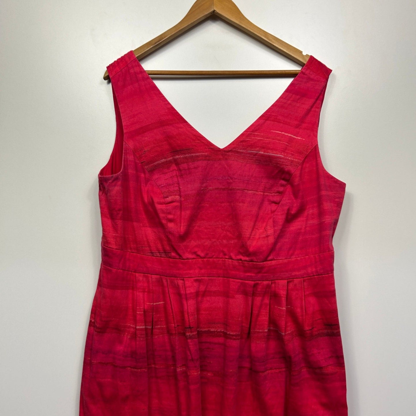 Autograph Dress Size 16 Plus Red Sleeveless Ombre Pockets Fit & Flare