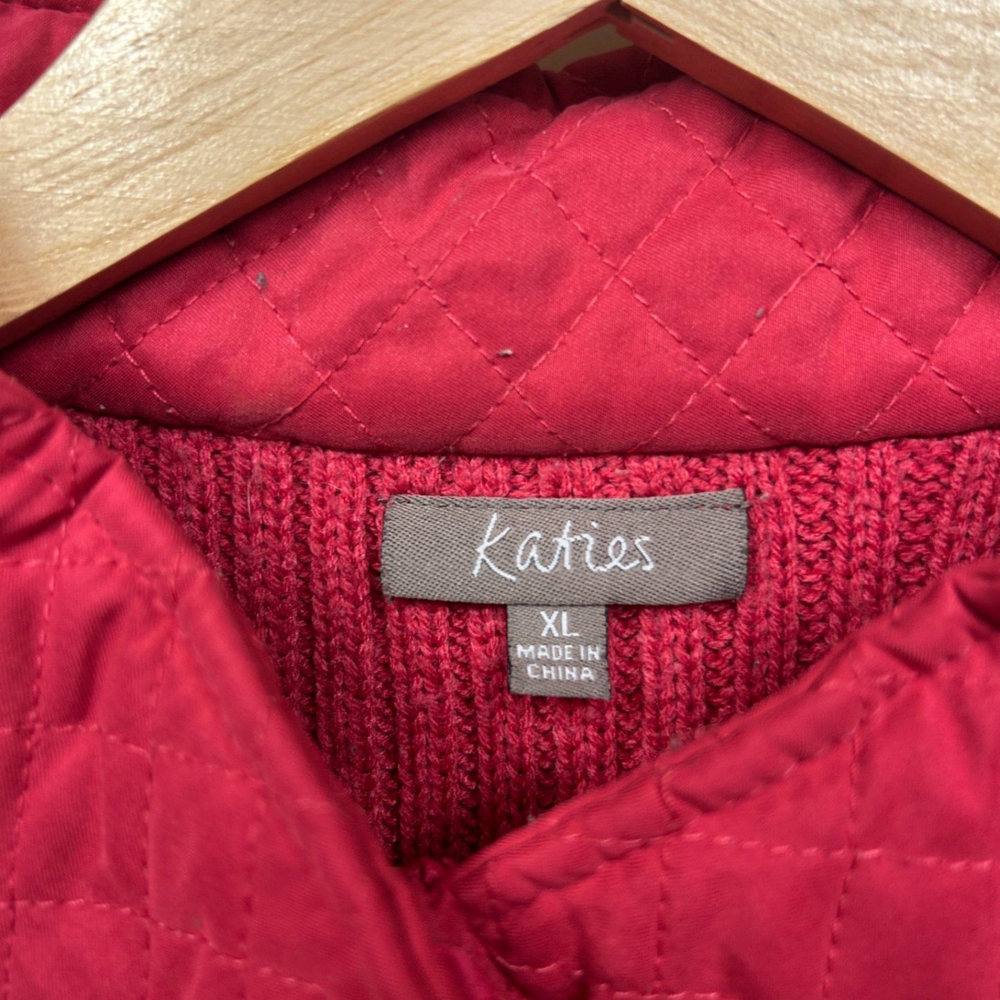 Katies Quilted Vest Size XL 16 Red Sleeveless Jacket Lightweight Full Zip Up Pocket