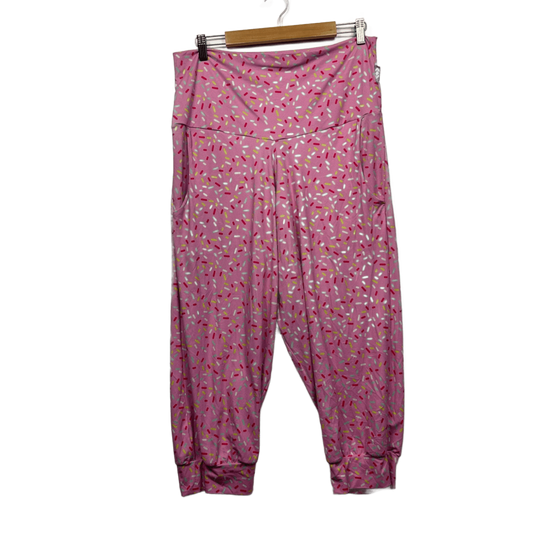exoticathletica Leggings Size 2XL 18 20 Pink Pockets Soft Capri Cropped