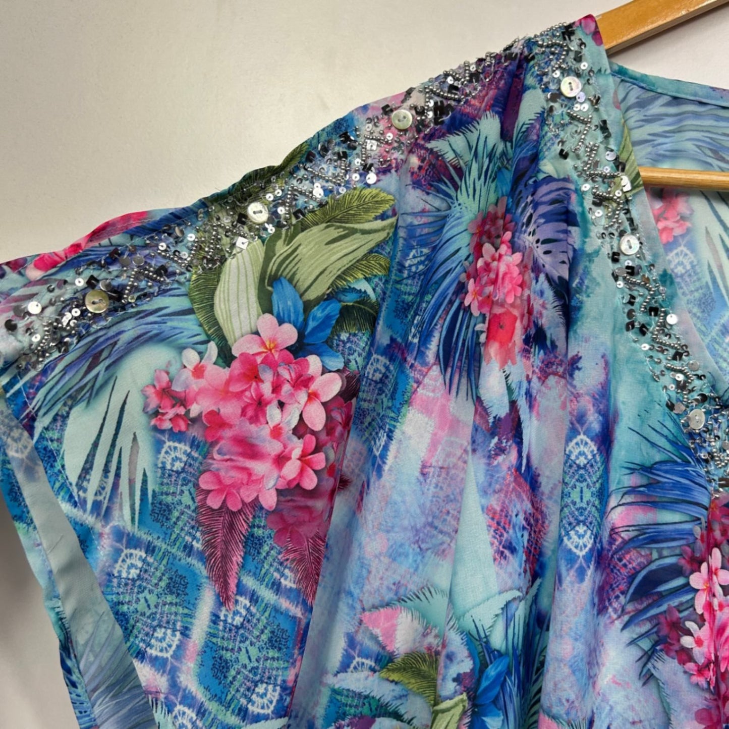 New Maggie T Kaftan Top Size 16 Multicoloured Floral Beaded Sequins