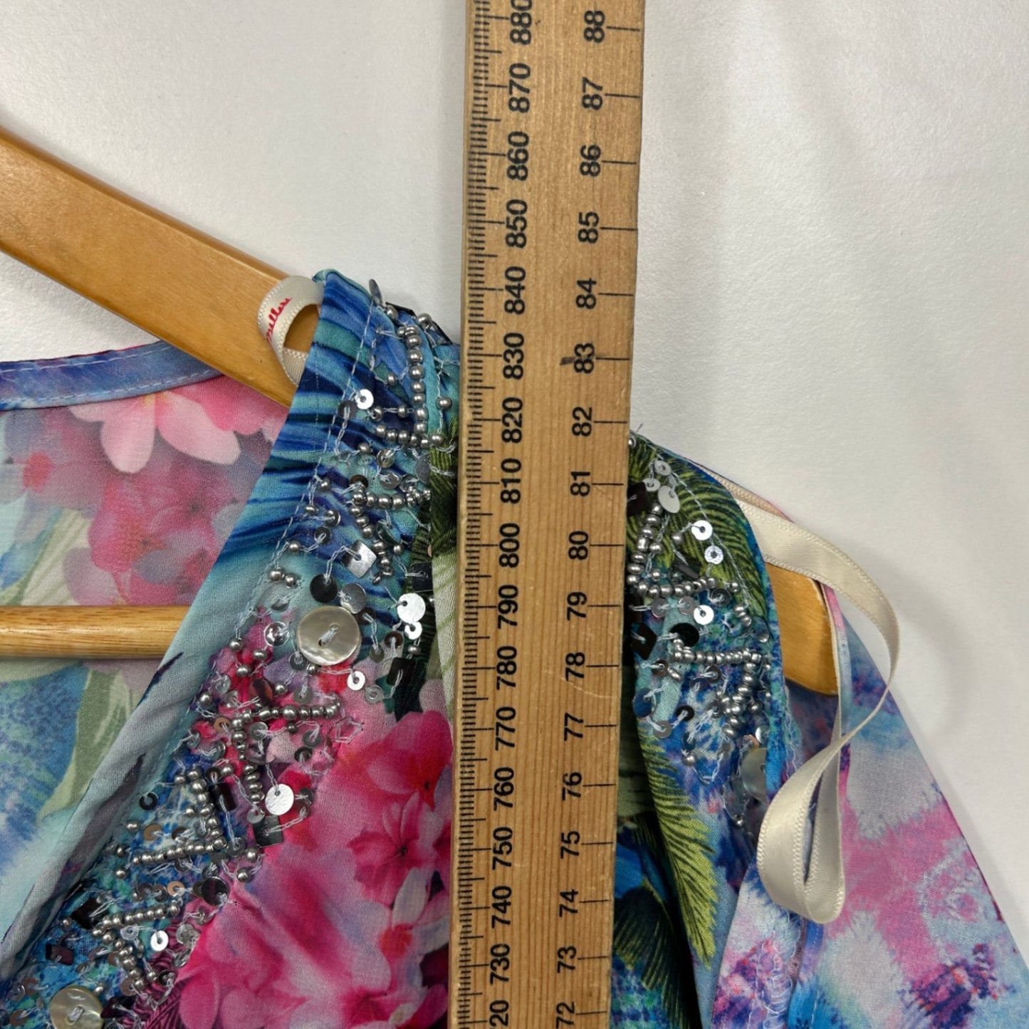 New Maggie T Kaftan Top Size 16 Multicoloured Floral Beaded Sequins